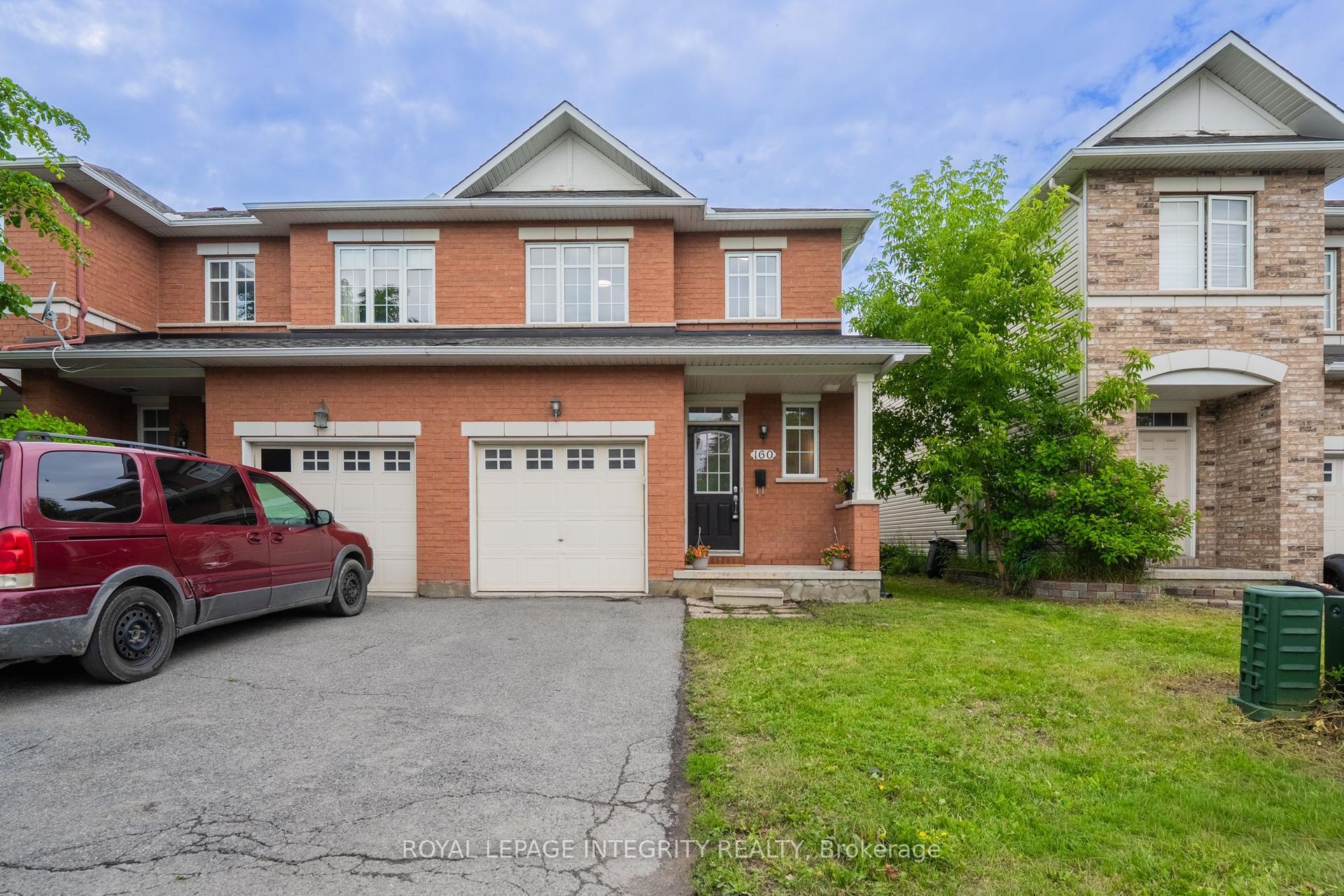 160 DEERCROFT Avenue, Barrhaven — Townhouse for sale, photo 1