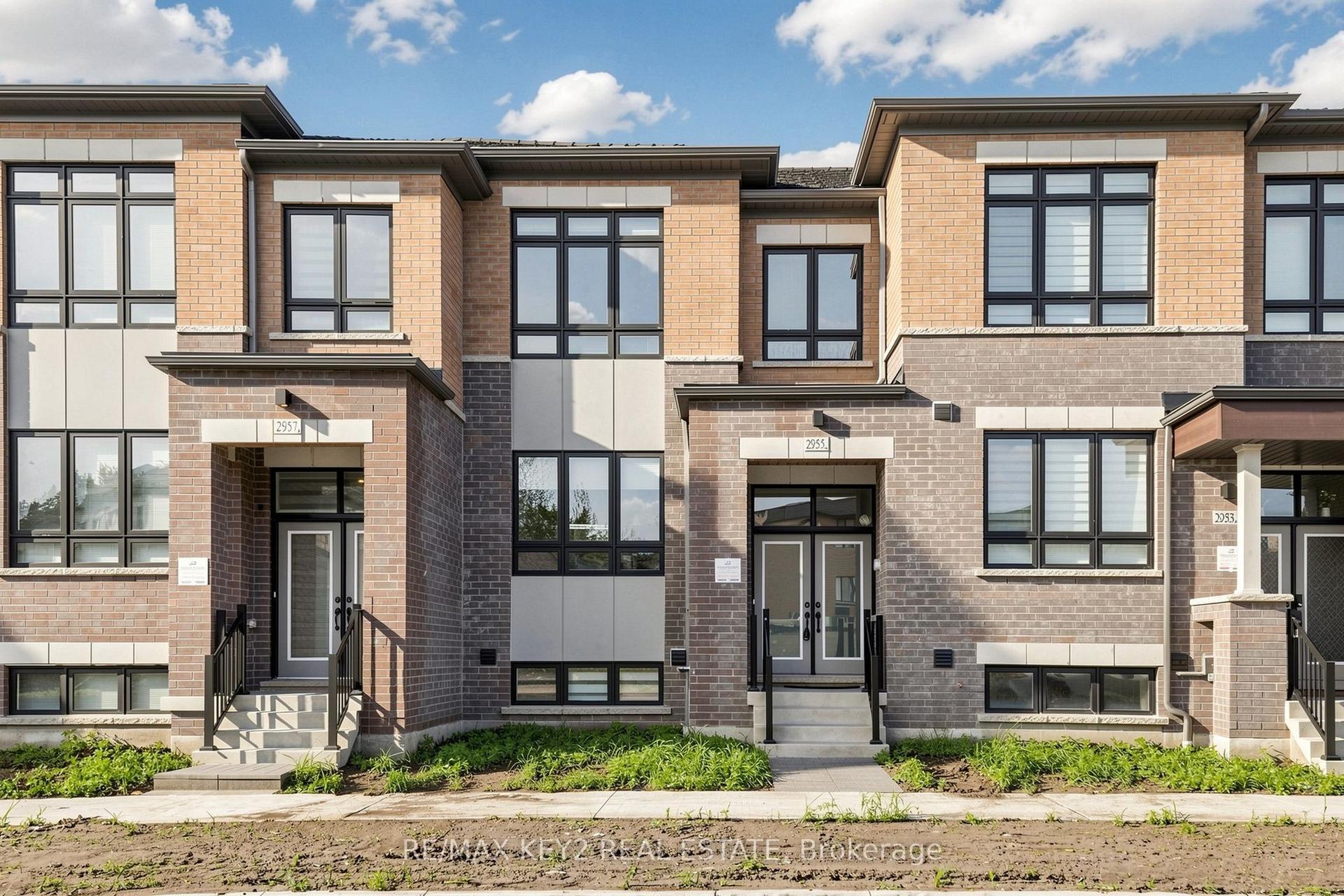 2955 Starlight Drive, Pickering — Townhouse for lease, photo 1