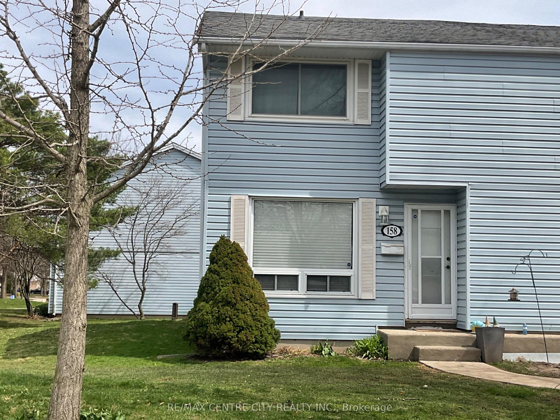 158 Monmore Road — photo 1