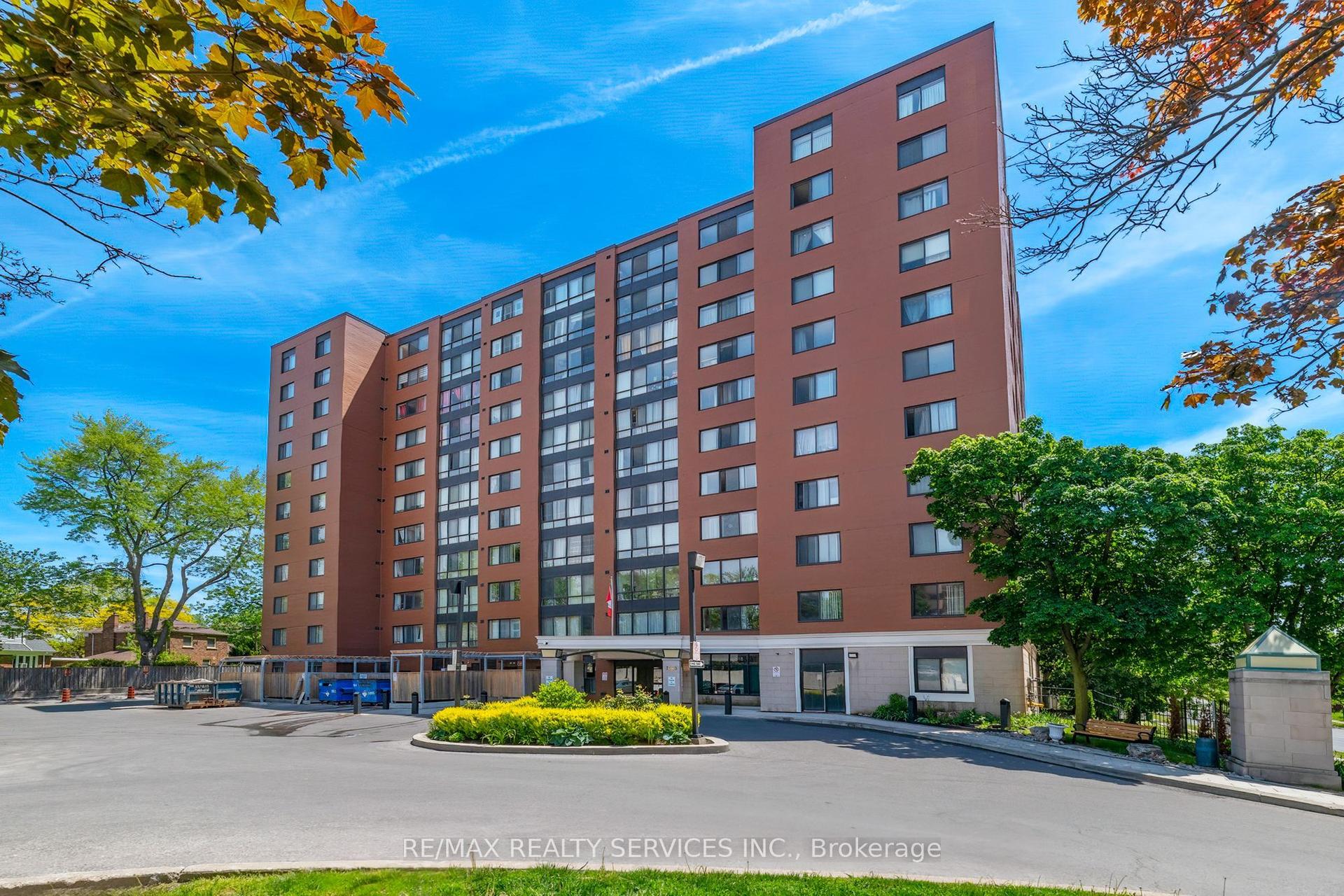 1665 Victoria Park Avenue 208 #208 — photo 1