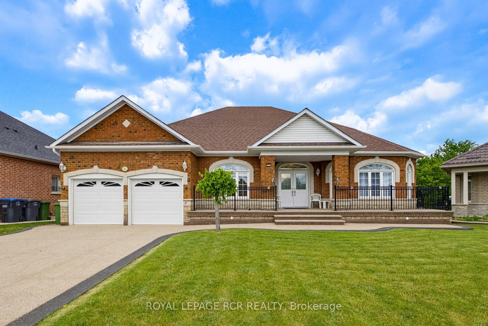 31 Kirkwood Crescent — photo 1
