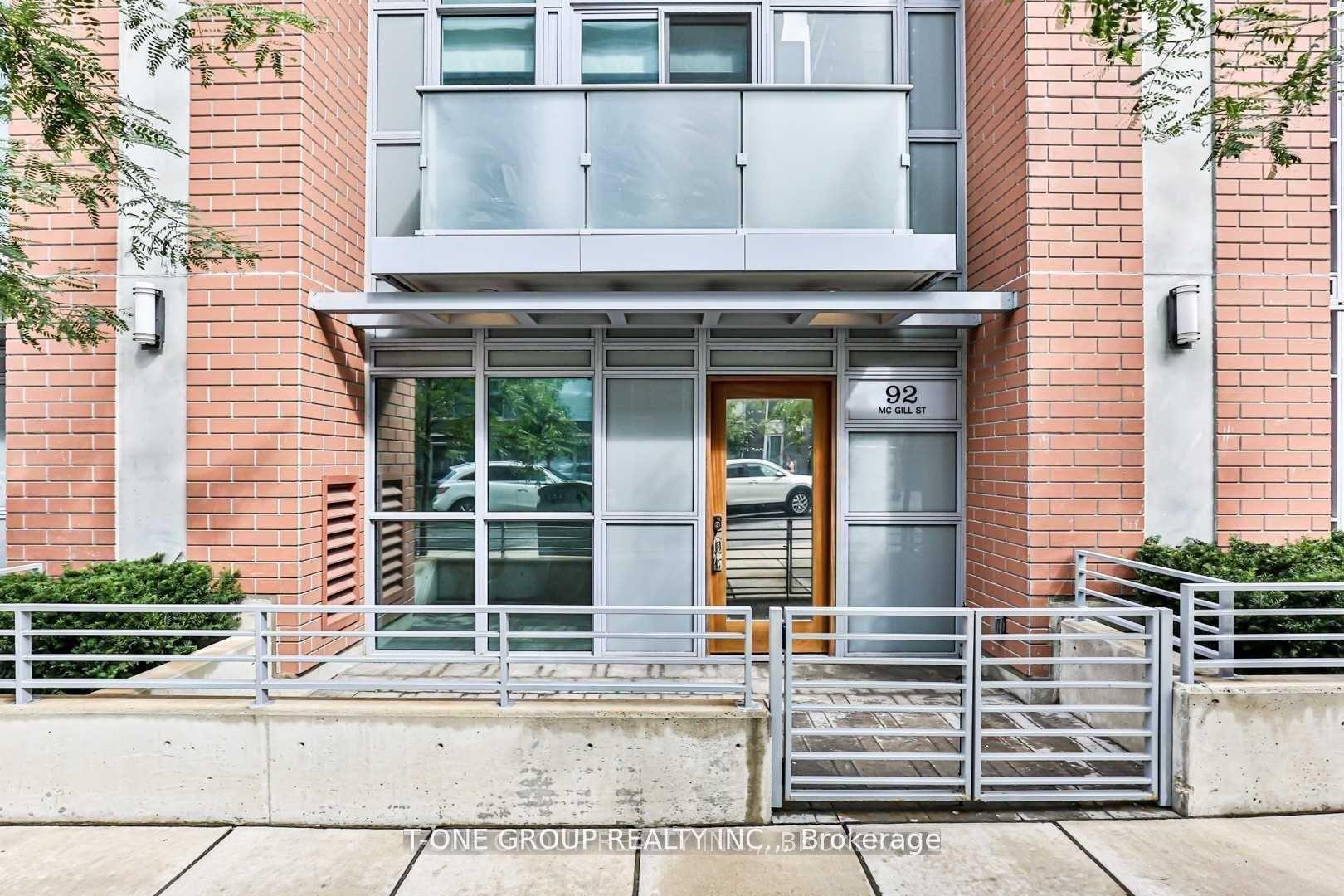 92 McGill Street — photo 1