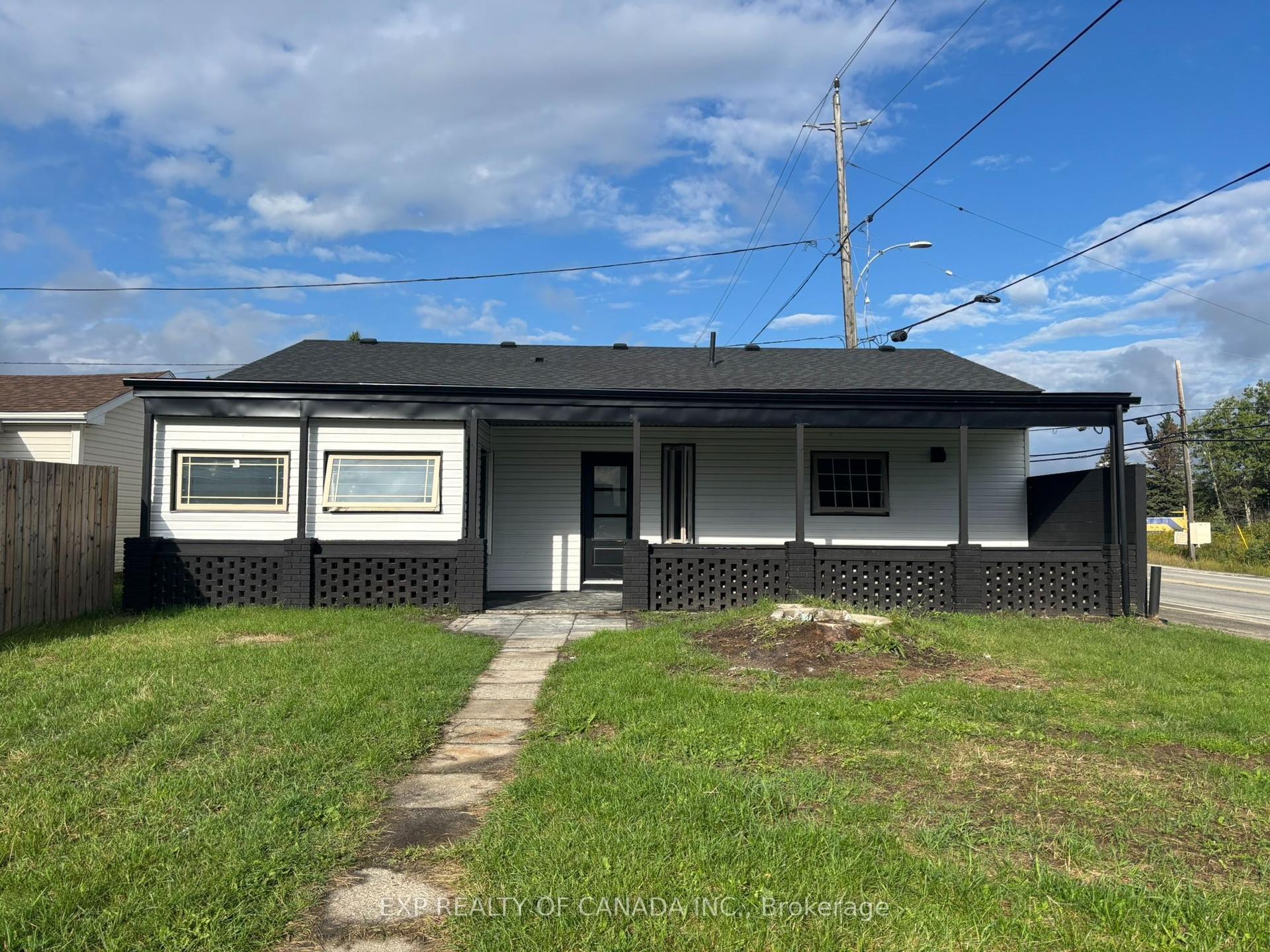 100 Conley Street S, Timmins — Detached for sale, photo 1