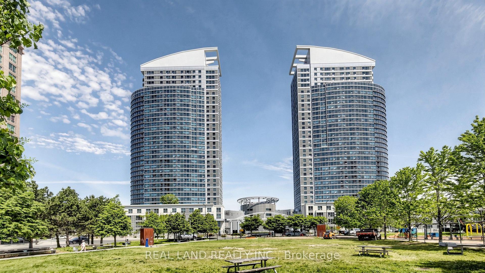 38 Lee Centre Drive 1809 #1809, Toronto — Condo for sale, photo 1