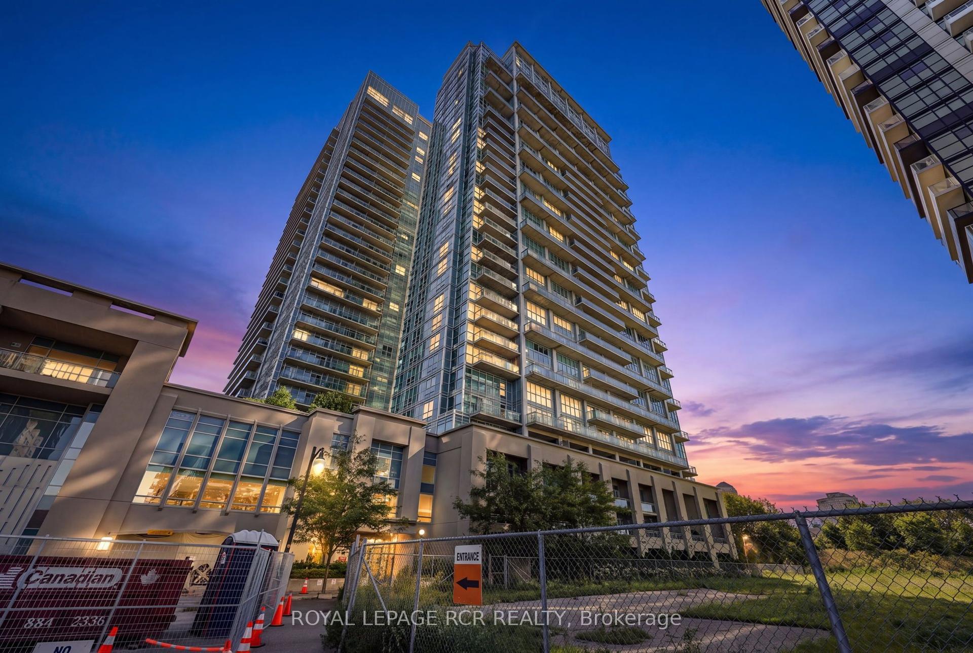 165 Legion Road N 1022 #1022, Toronto — Condo for sale, photo 1