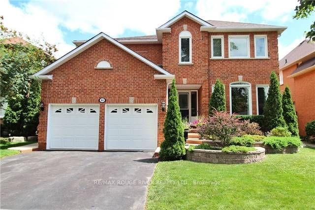 84 Silverbirch Place — photo 1
