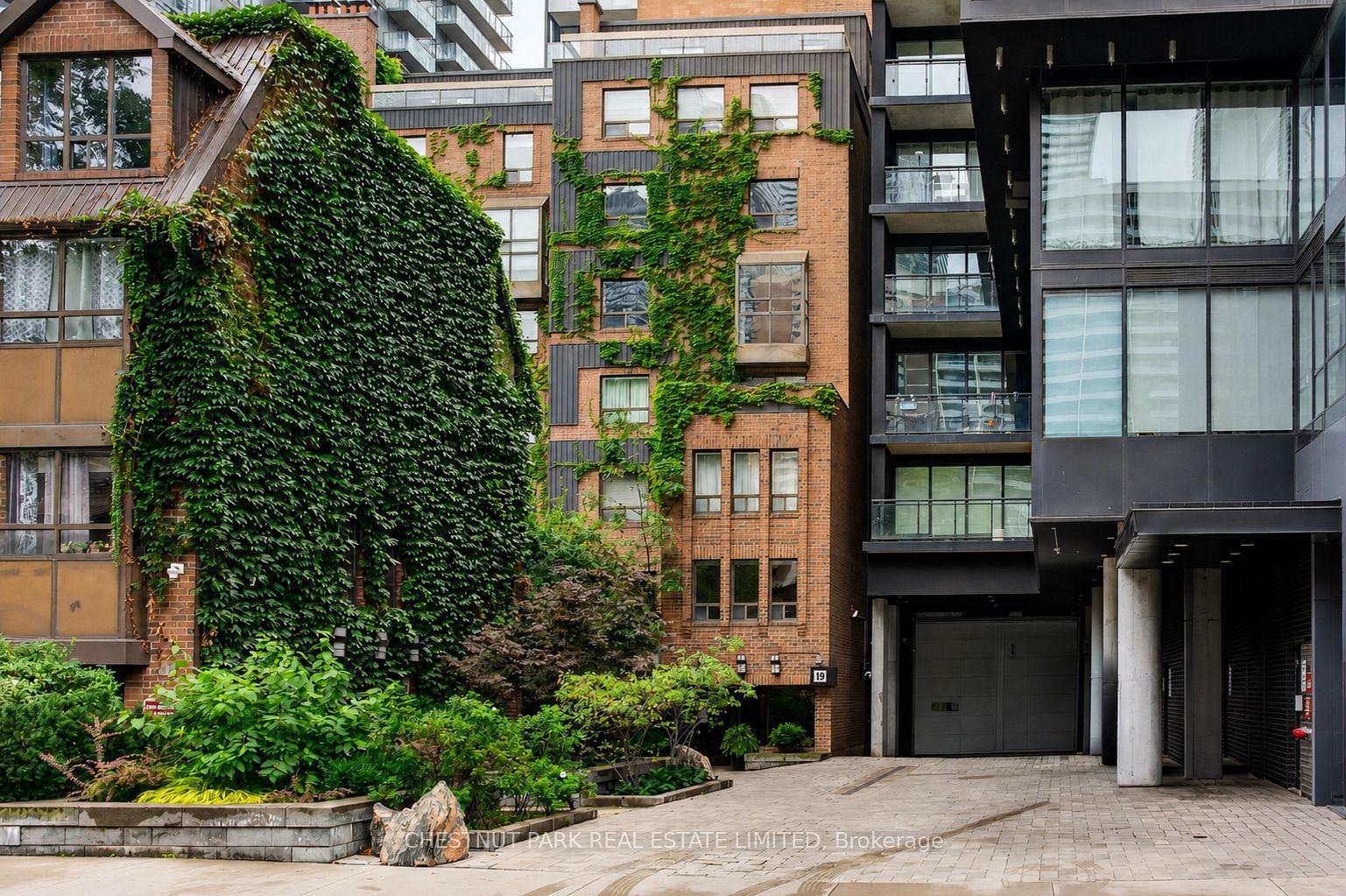 19 Dundonald Street 604 #604, Toronto — Condo for sale, photo 1