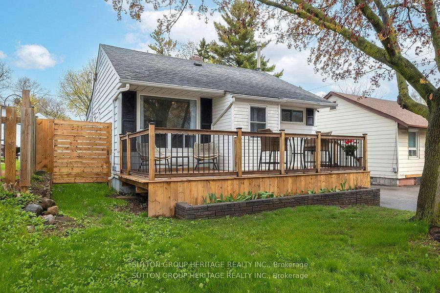 34 Maple Street, Ajax — Detached for sale, photo 1