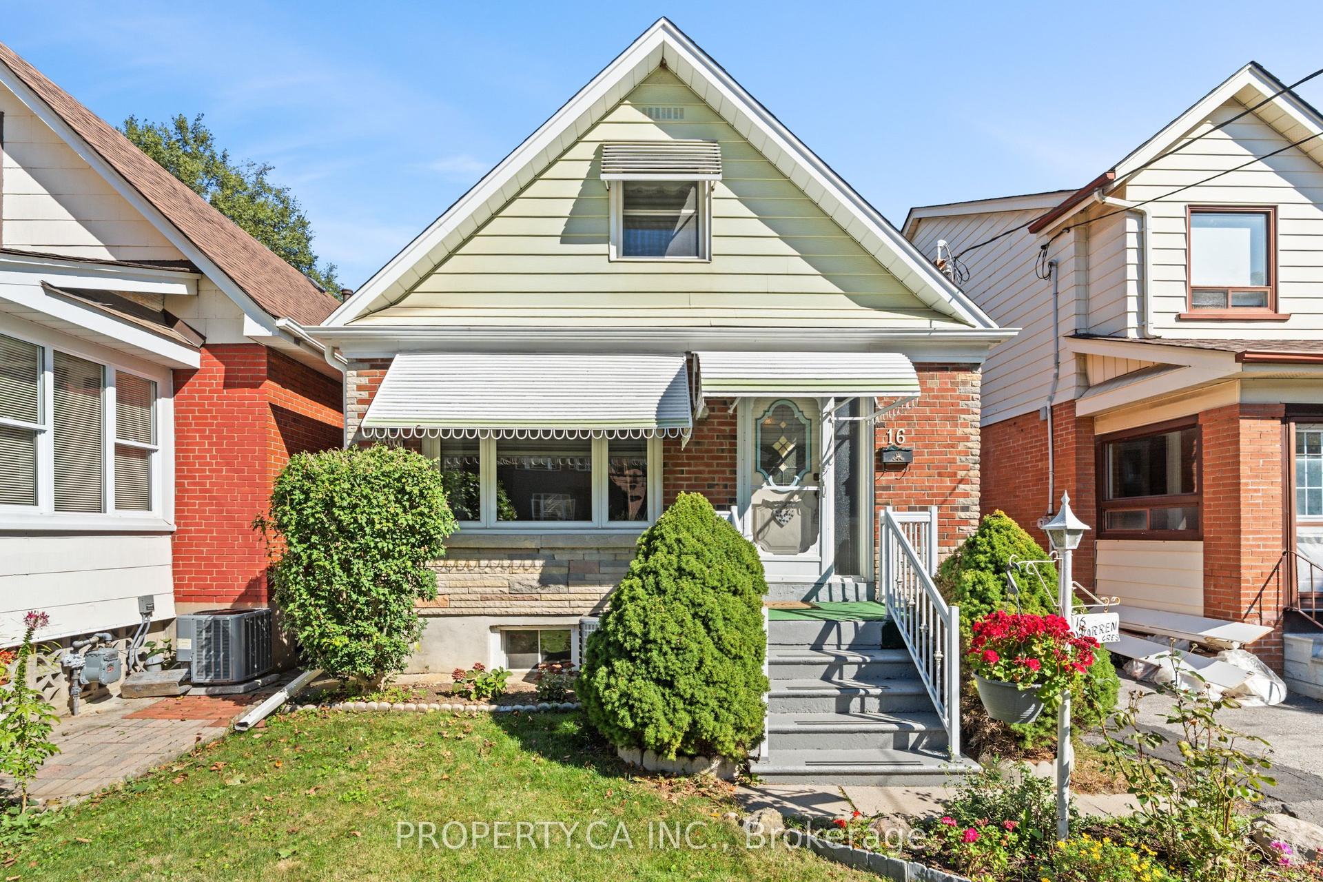 16 Warren Crescent, Toronto — Detached for sale, photo 1