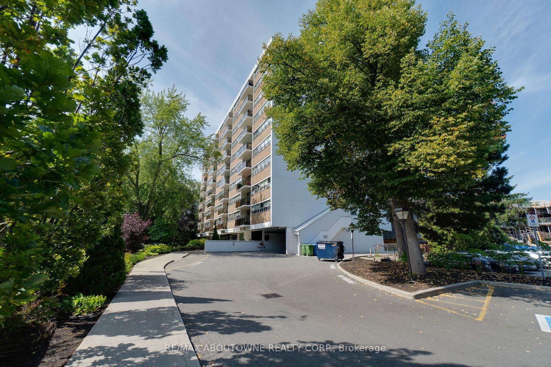 212 Kerr Street 507 #507, Oakville — Condo for sale, photo 1