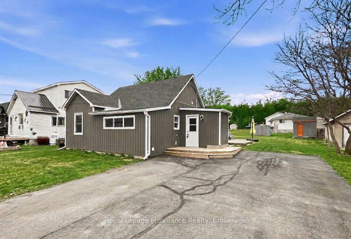 91 Lywood Street — photo 1