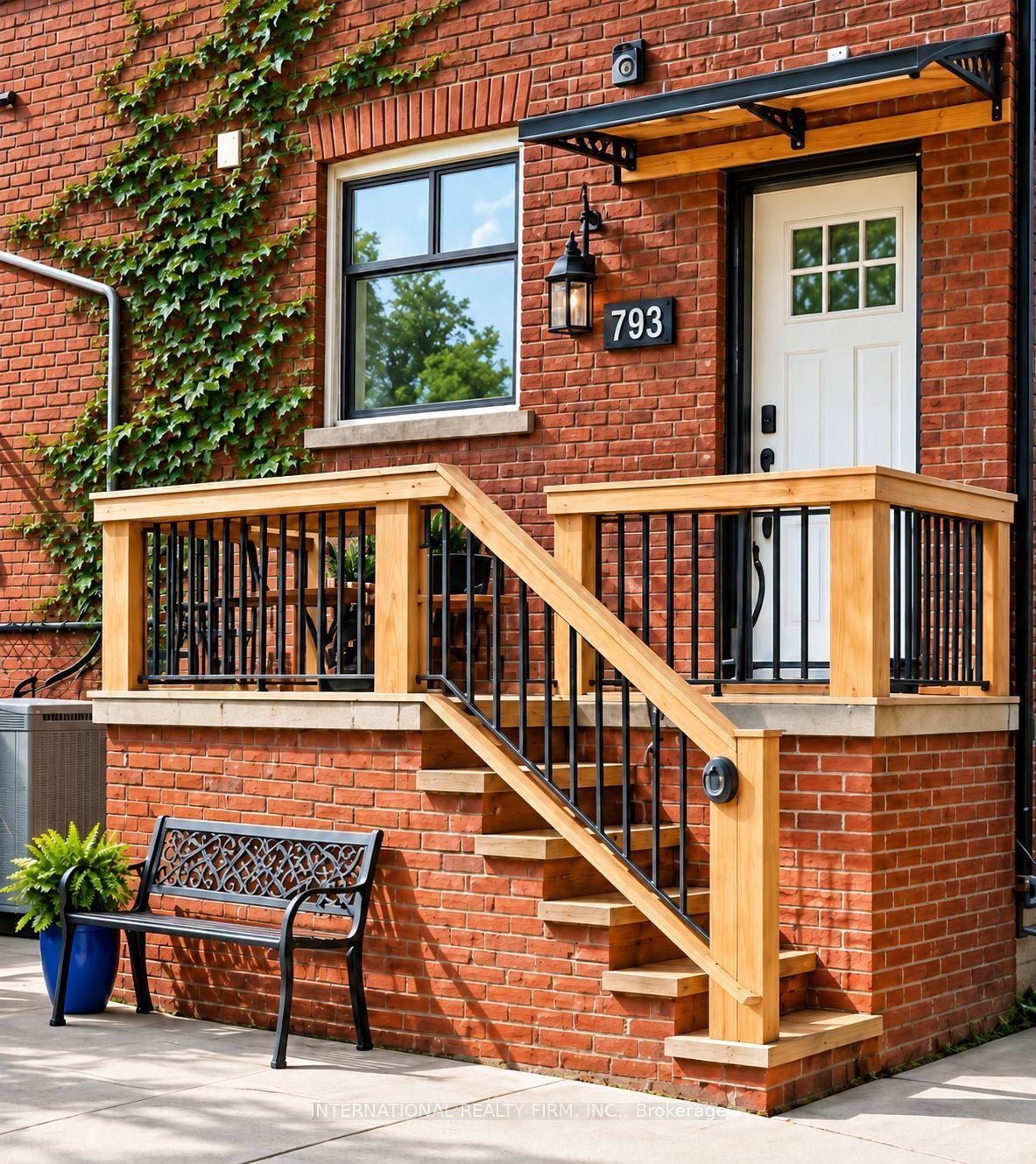 793 Dufferin Street Main/Lower #Main/Lower, Toronto — Semi-Detached for lease, photo 1