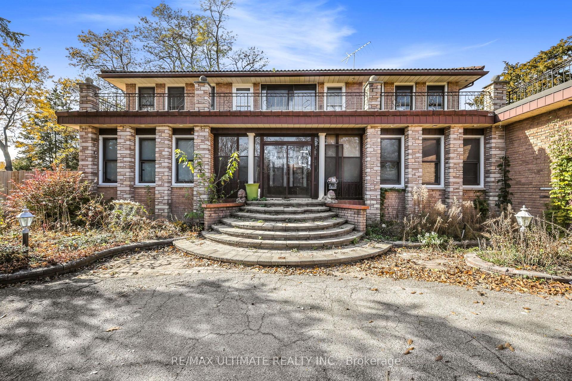 1010 Ritson Road N, Oshawa — Detached for sale, photo 1