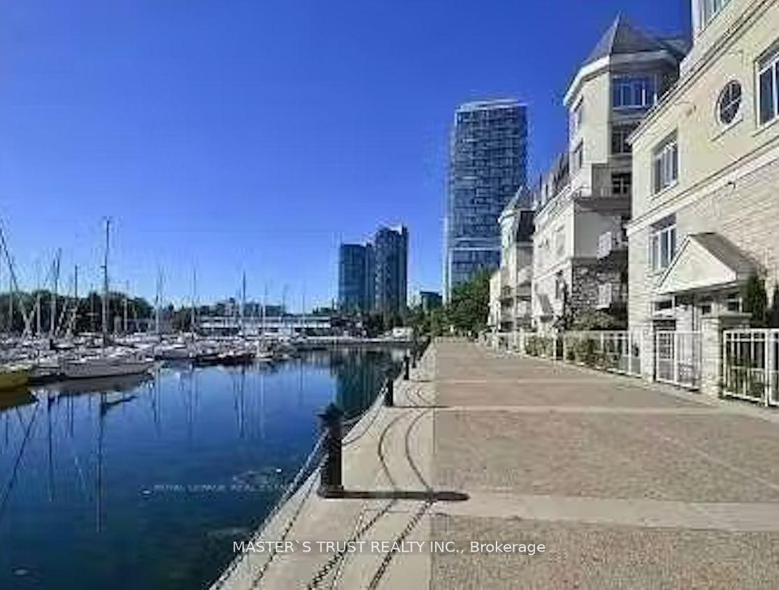 30 Stadium Road 238 #238 — photo 1