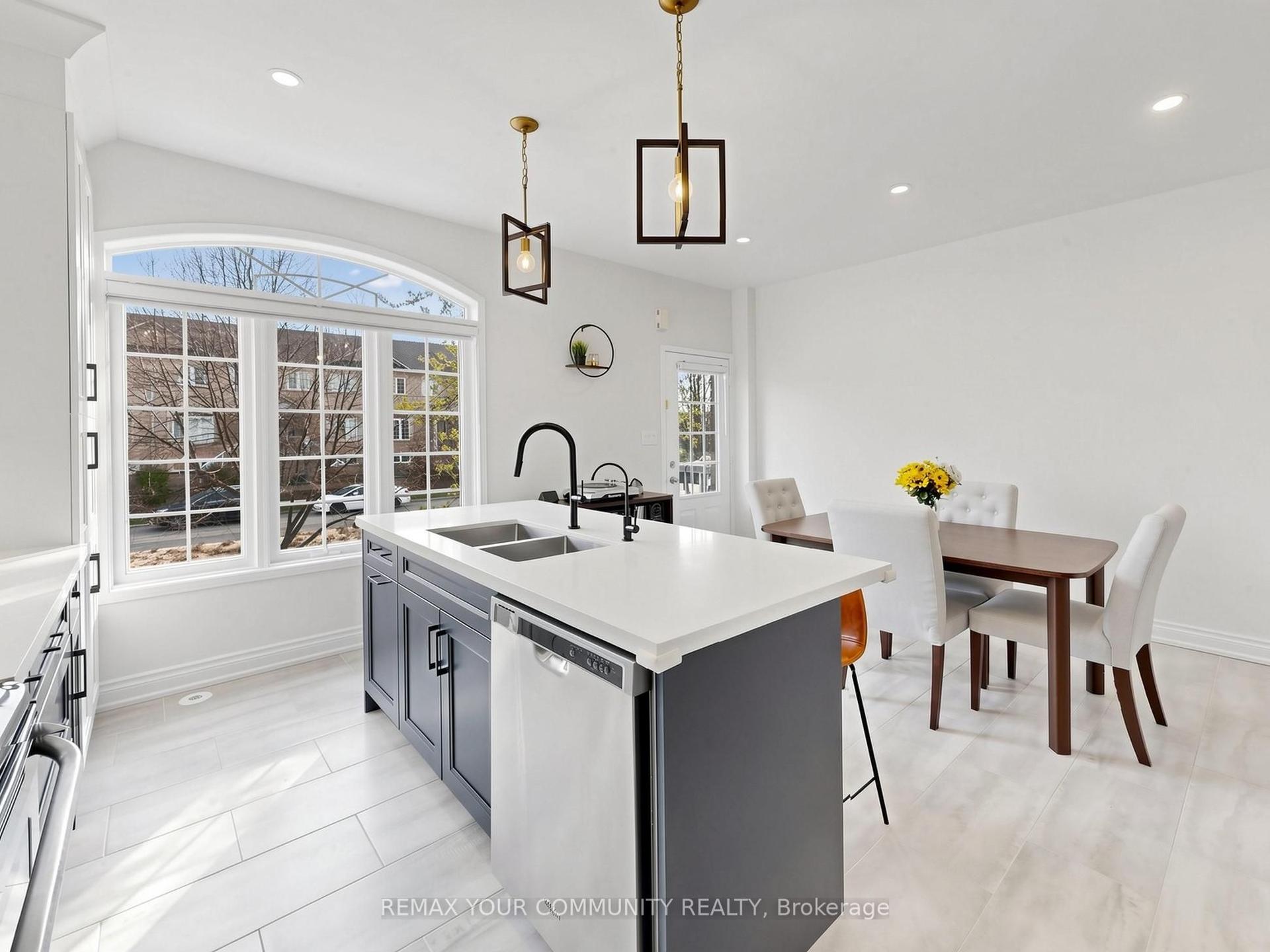 2327 Sutton Drive — photo 1