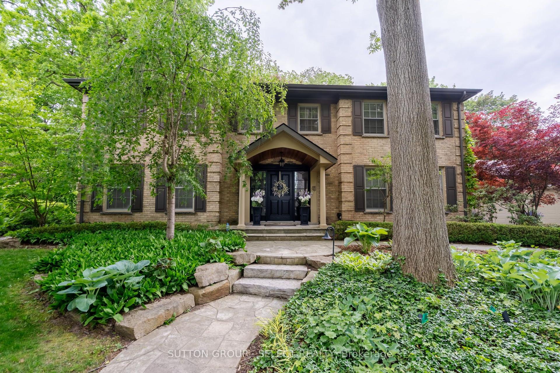 129 Wychwood Place, London North — Detached for sale, photo 1