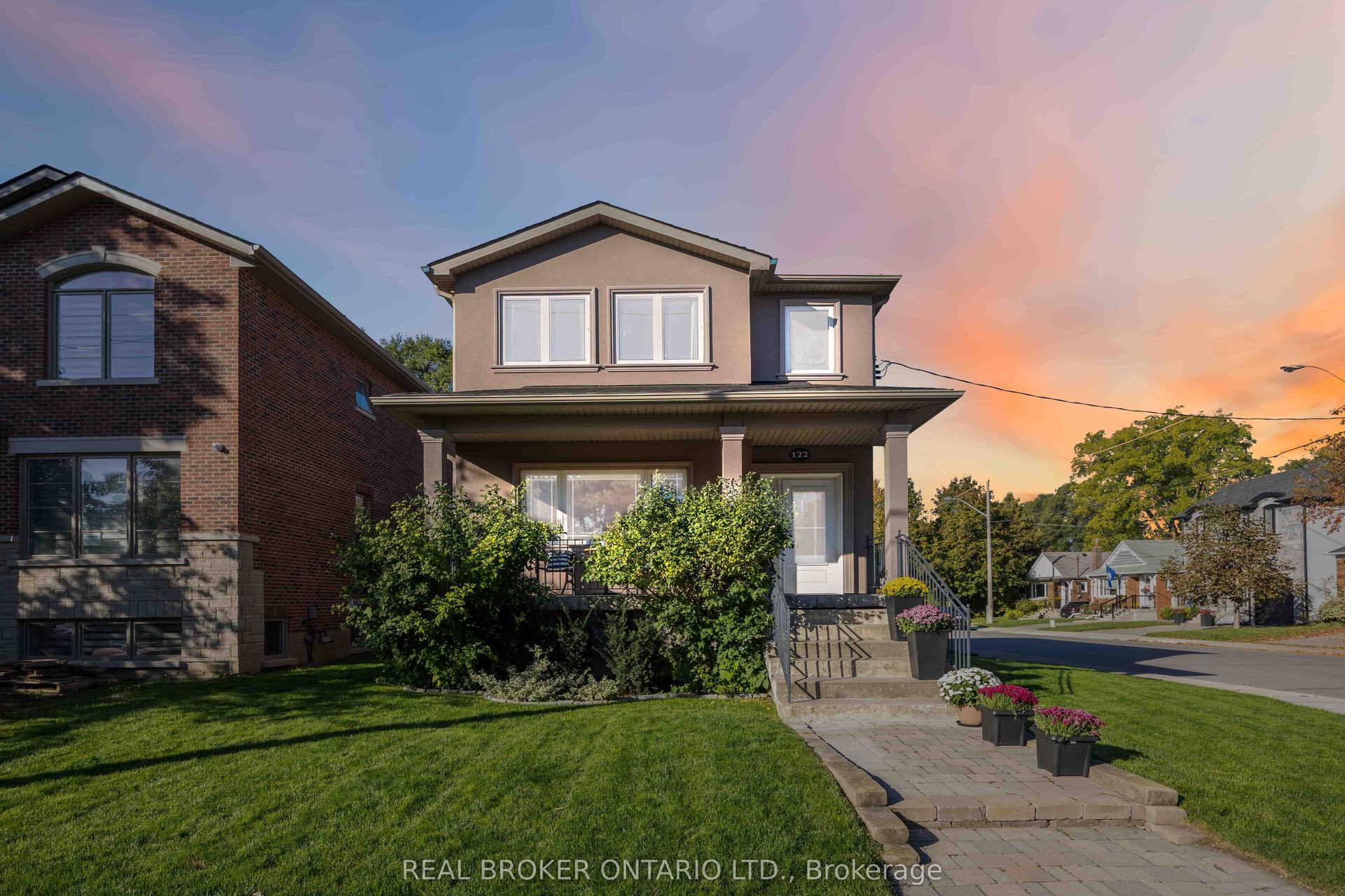 122 Cedarcrest Boulevard — photo 1