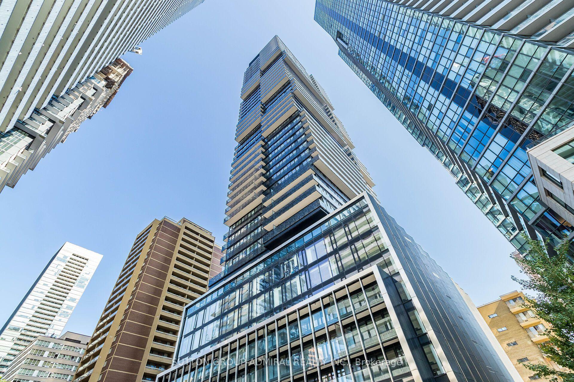 55 Charles Street E 2209 #2209, Toronto — Condo for lease, photo 1