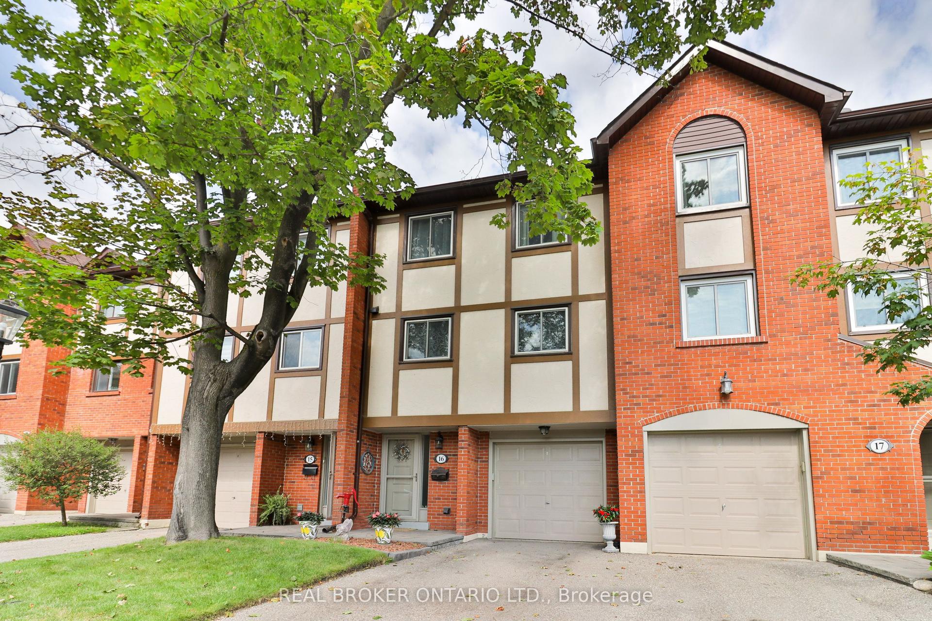 1764 Rathburn Road E 16 #16, Mississauga — Condo Town for sale, photo 1