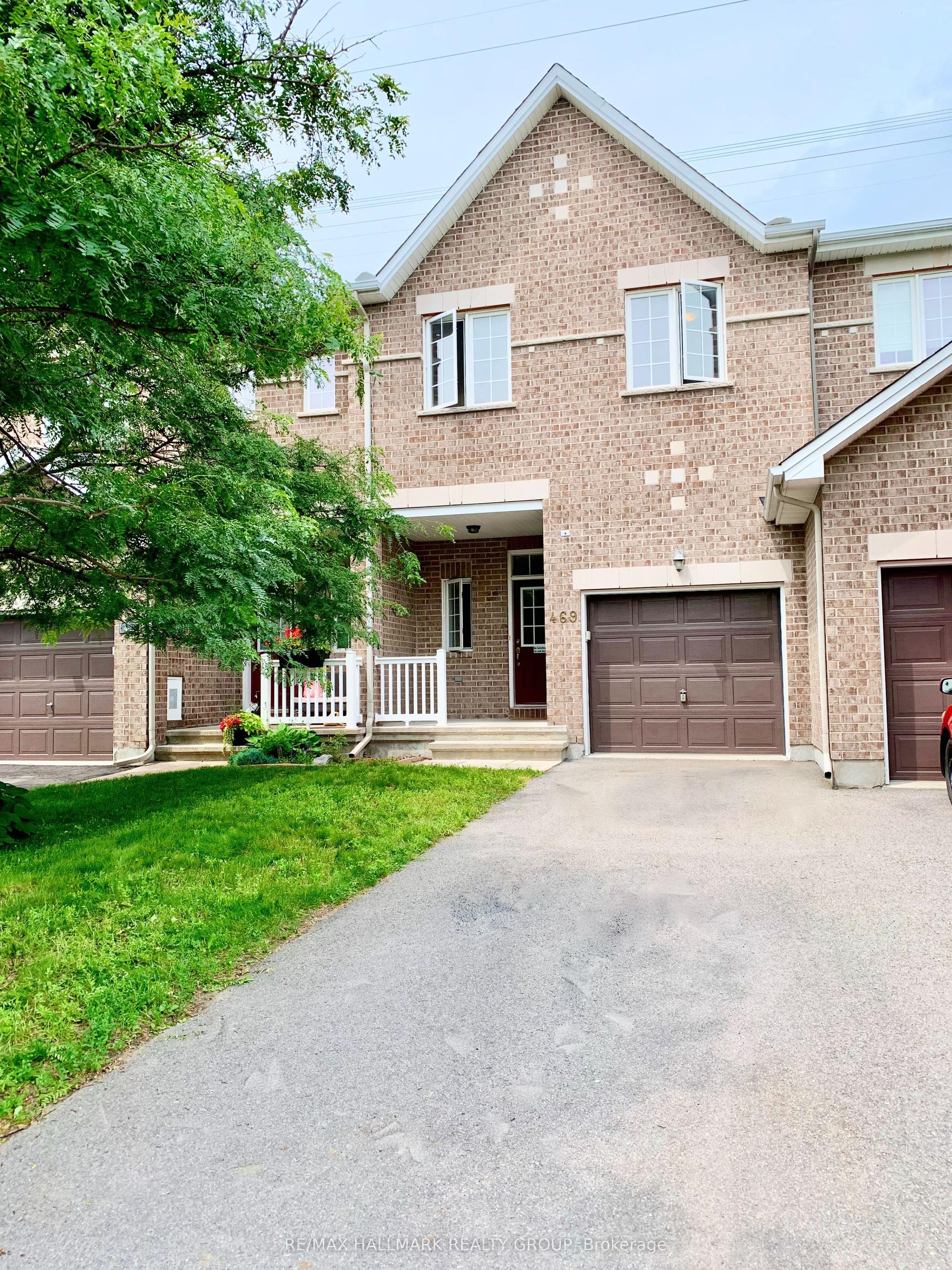 469 Foxhall Way, Kanata — Townhouse for lease, photo 1