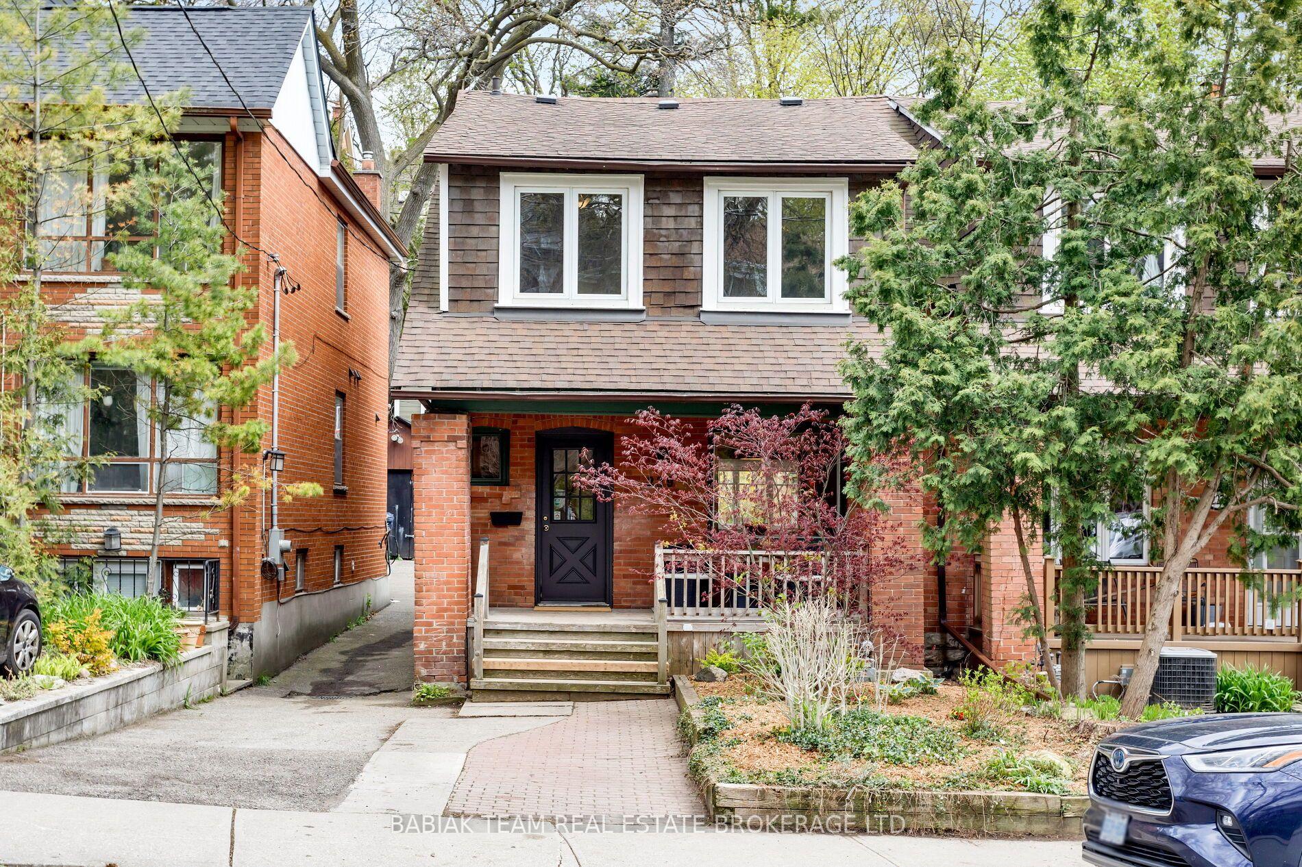 229 Clendenan Avenue — photo 1