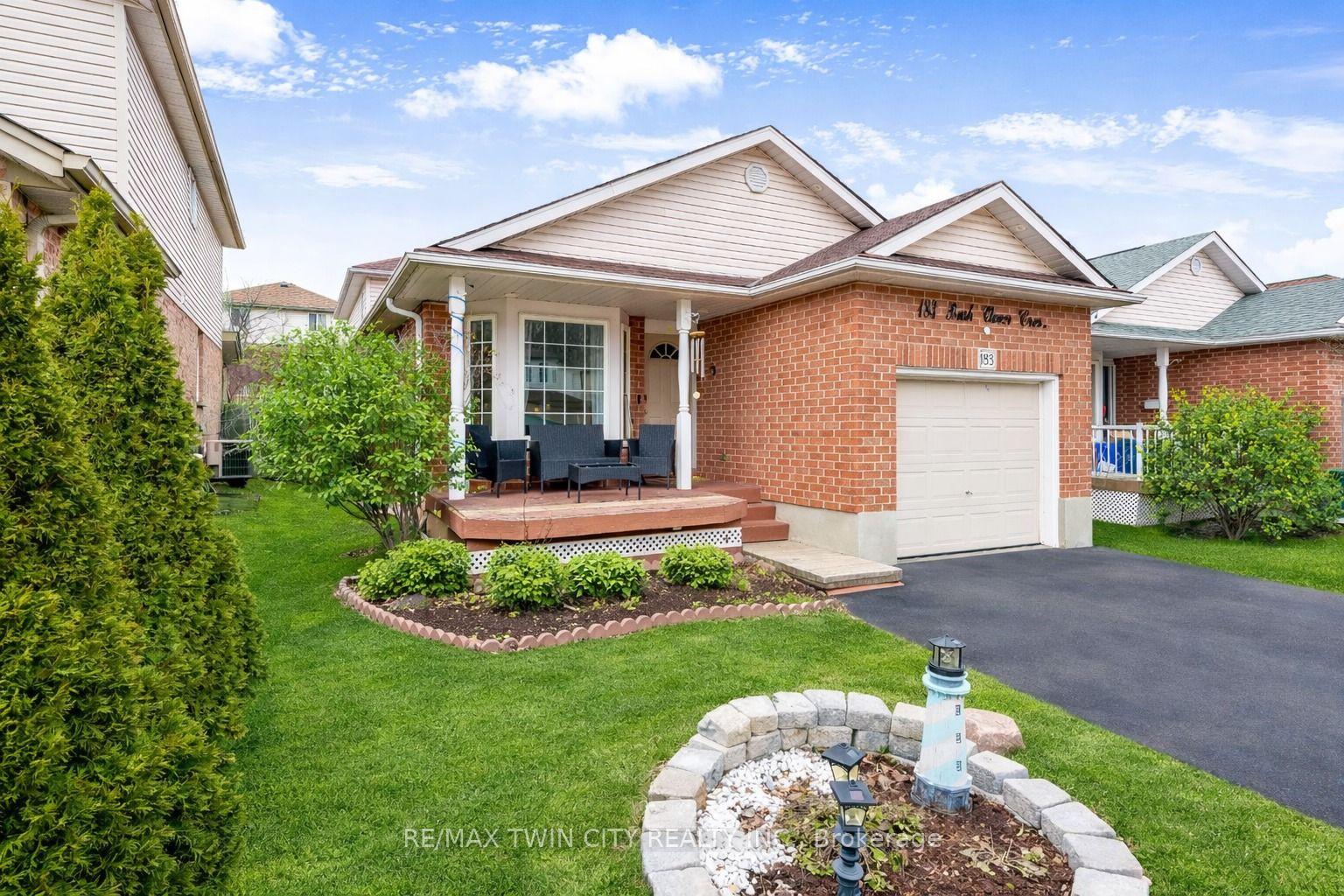 183 Bush Clover Crescent — photo 1