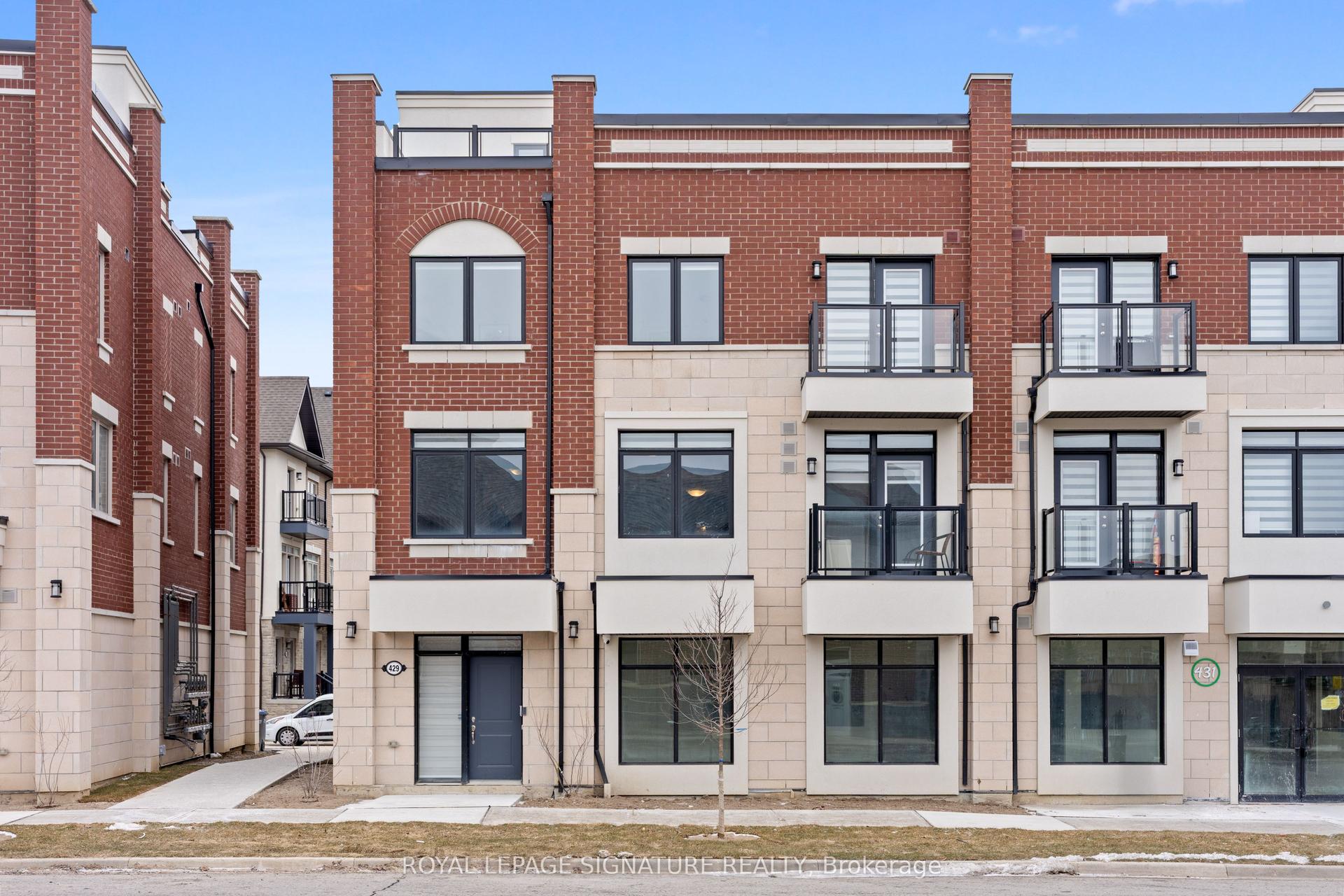 429 Dougall Avenue — photo 1