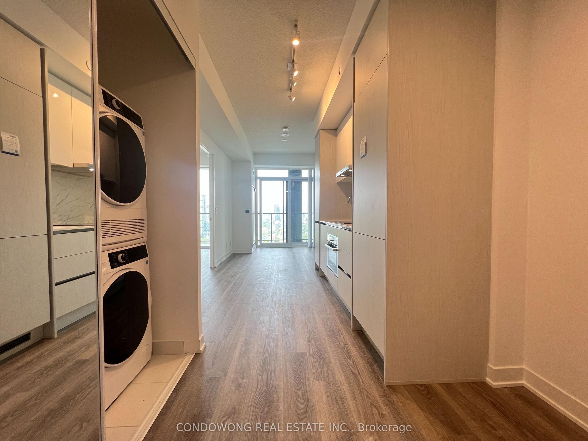 180 Front Street E 3715 #3715 — photo 1