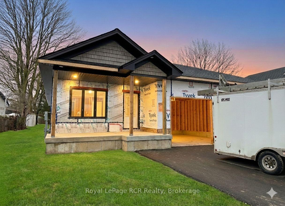 86 Griffith Street — photo 1