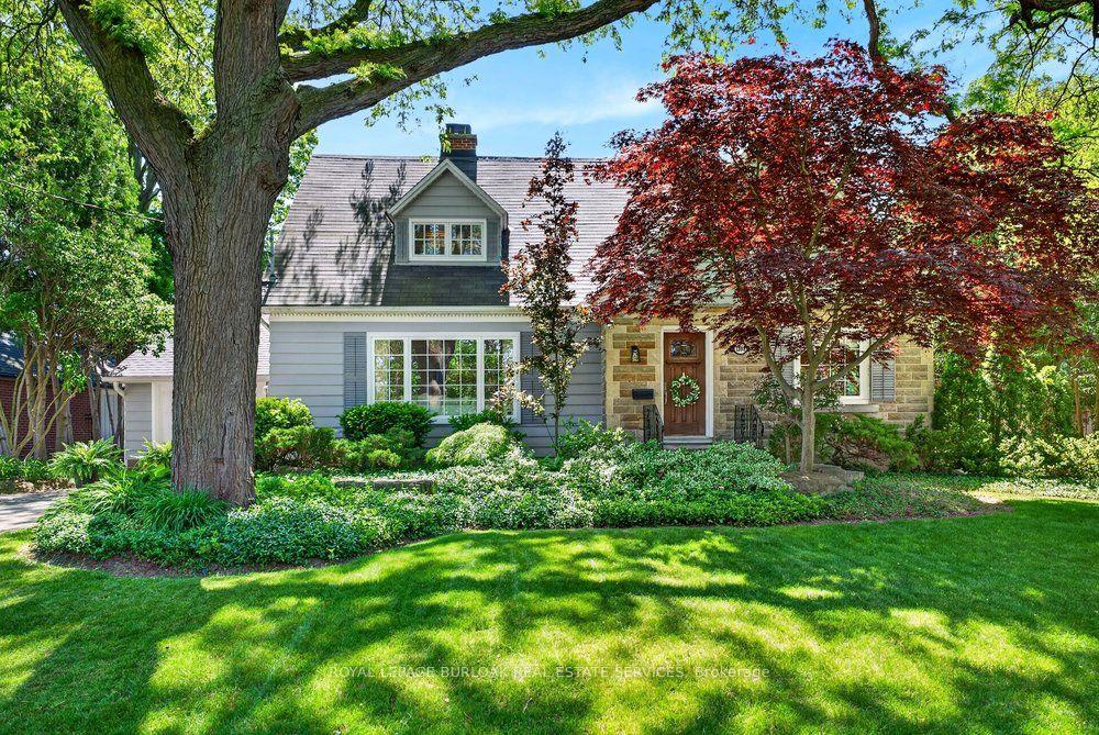 1398 Baldwin Street — photo 1