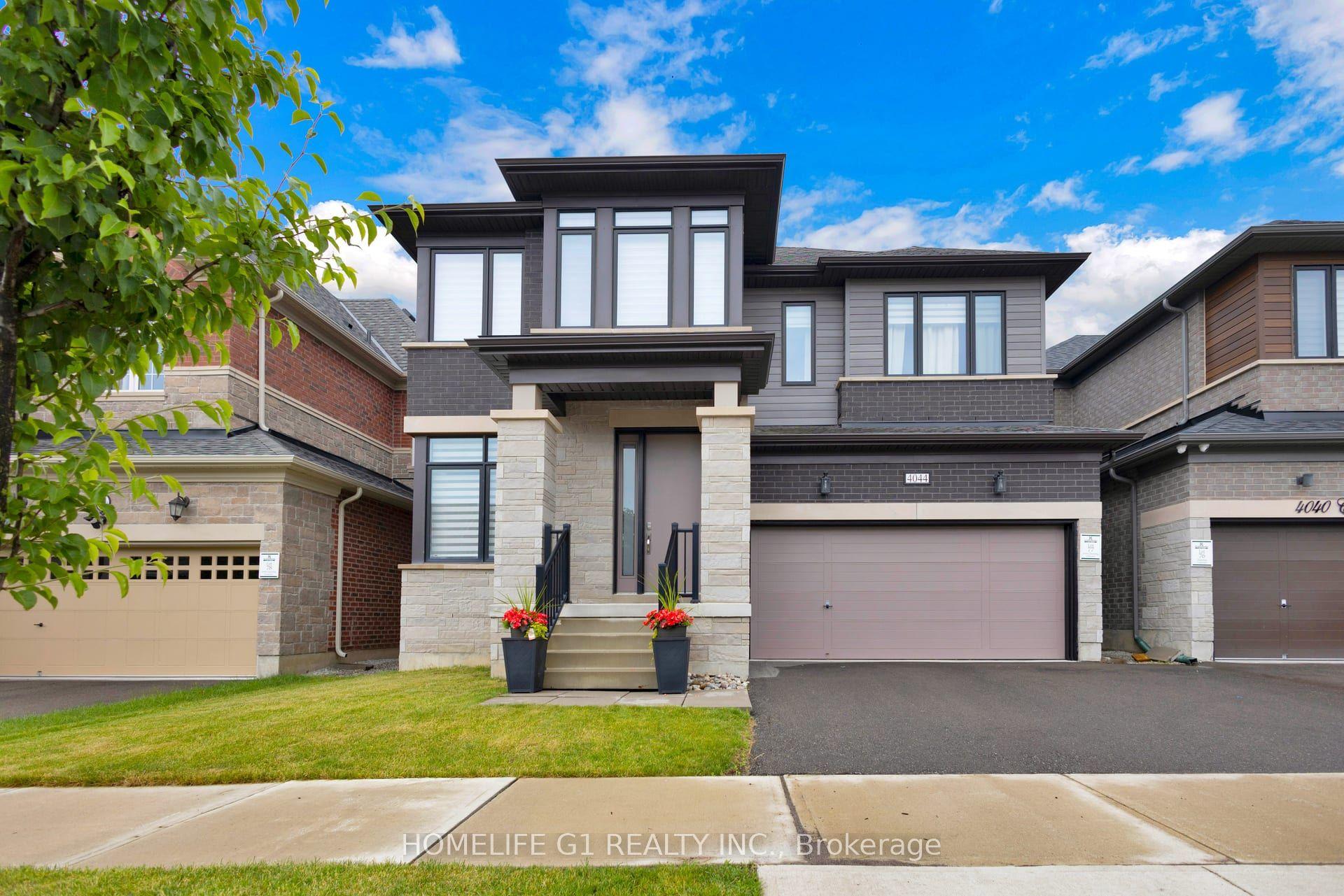 4044 Channing Crescent — photo 1