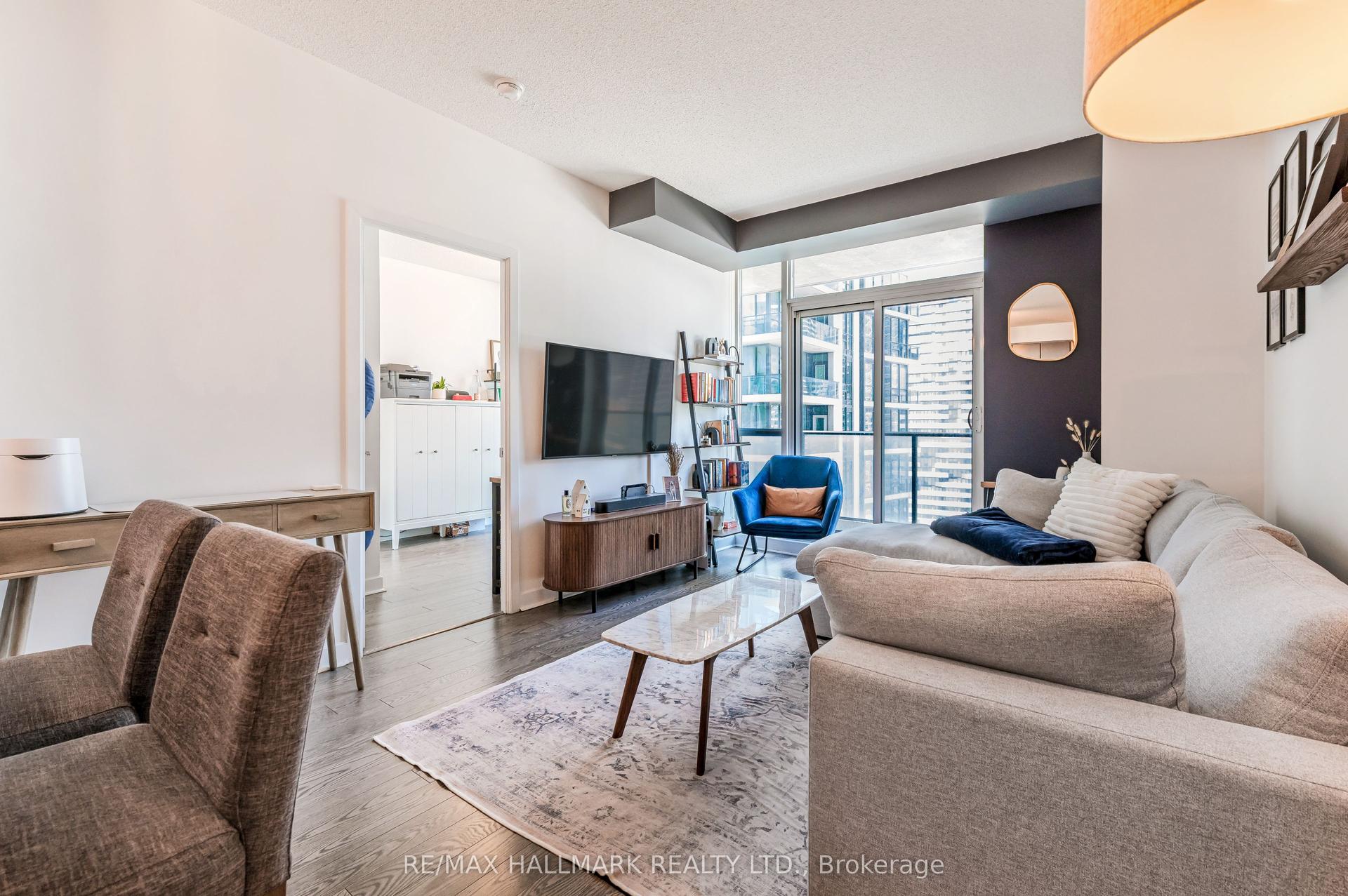 18 Harbour Street 2211 #2211 — photo 1