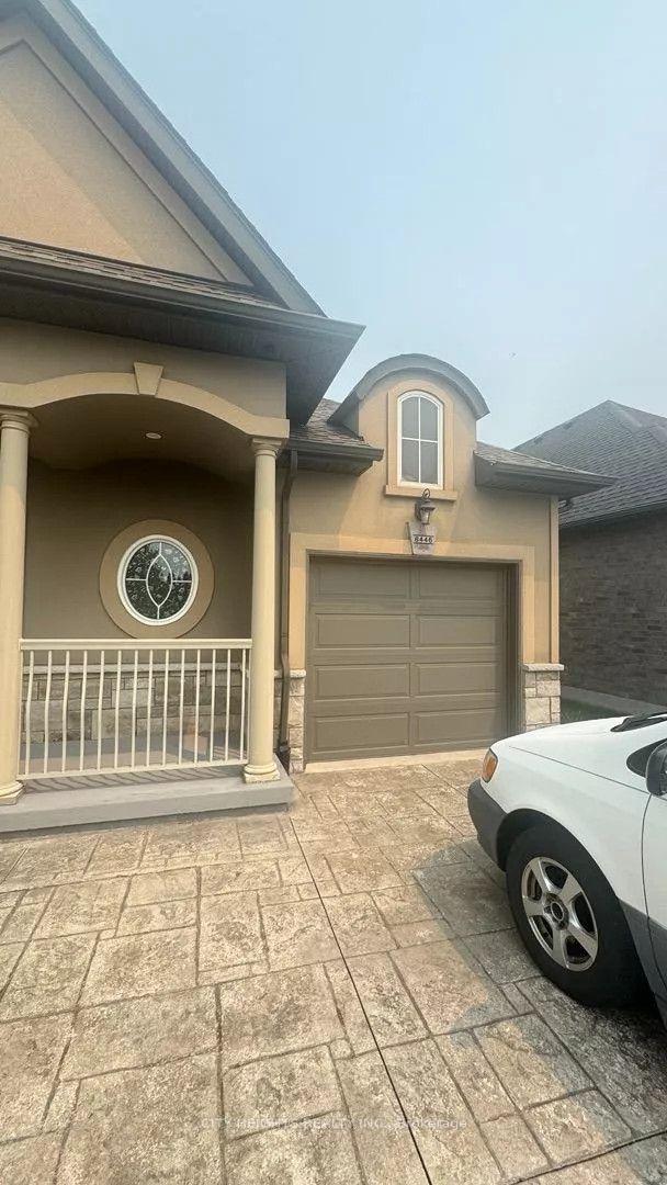 8446 Jennfer Crescent, Niagara Falls — Detached for lease, photo 1