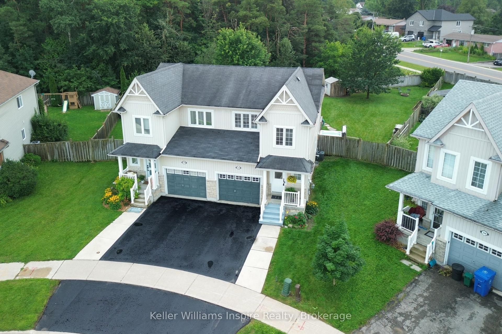 352 Orvis Crescent, Shelburne — Semi-Detached for sale, photo 1