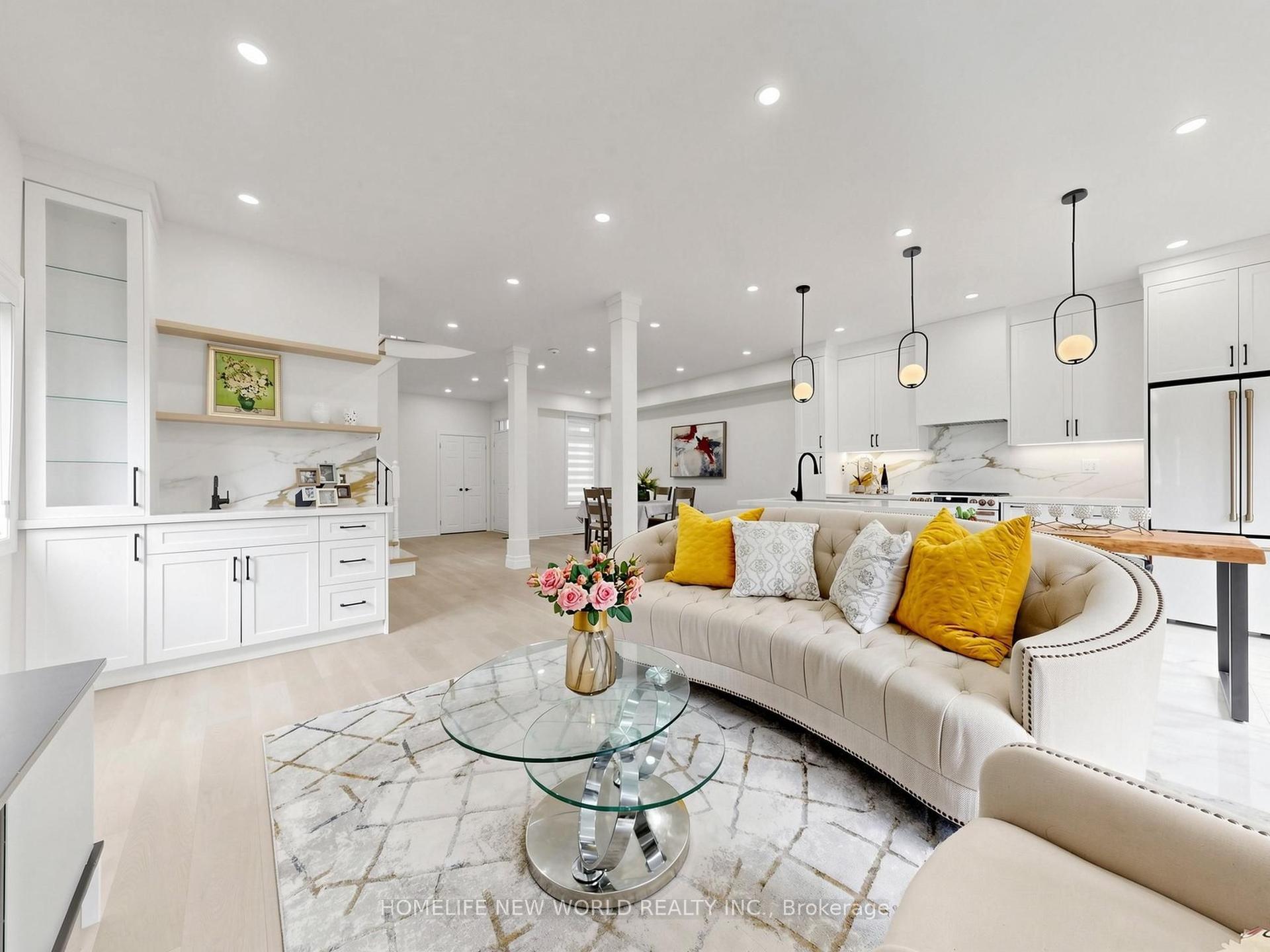 7 Monaco Crescent, Richmond Hill — Detached for sale, photo 1