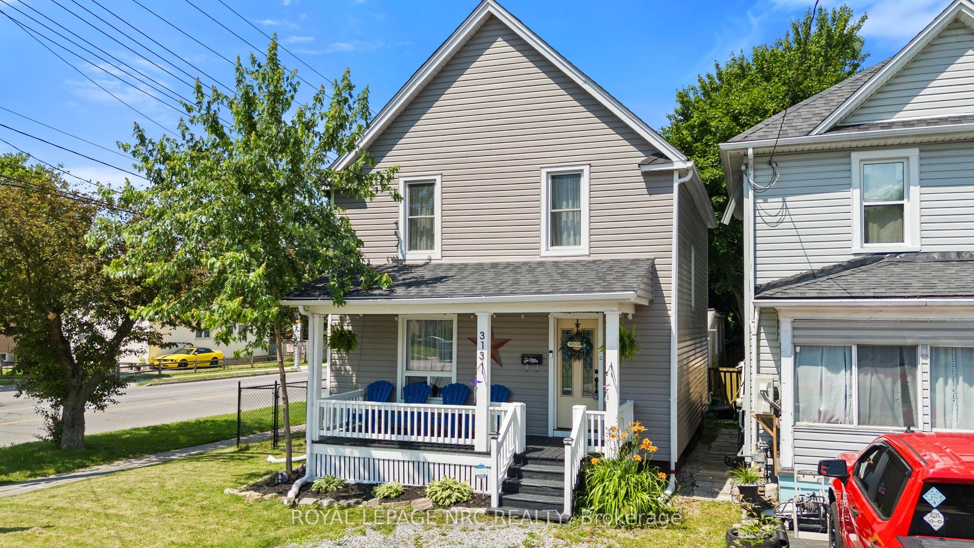 313 Burgar Street — photo 1