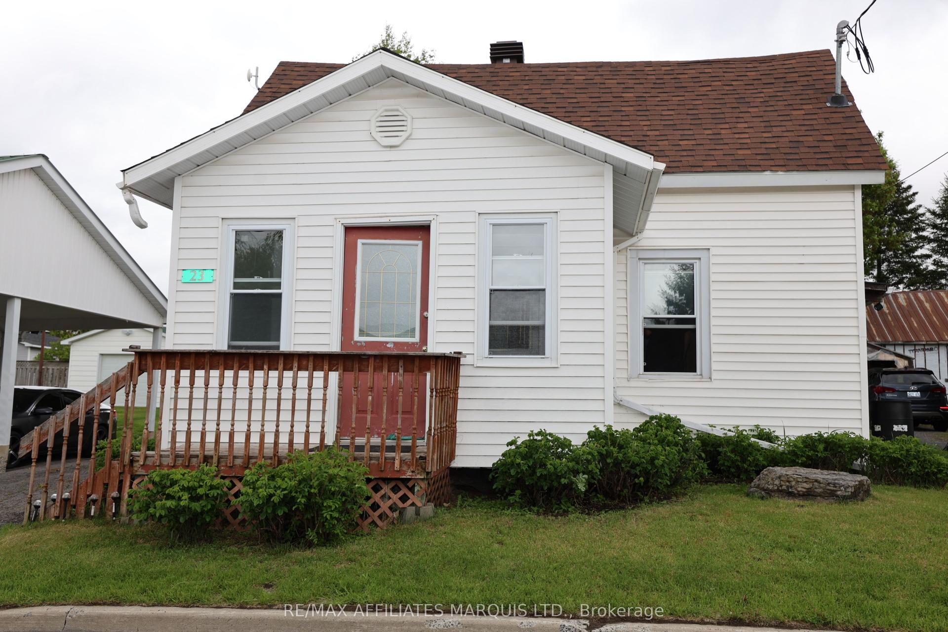 23 Sabourin Street — photo 1
