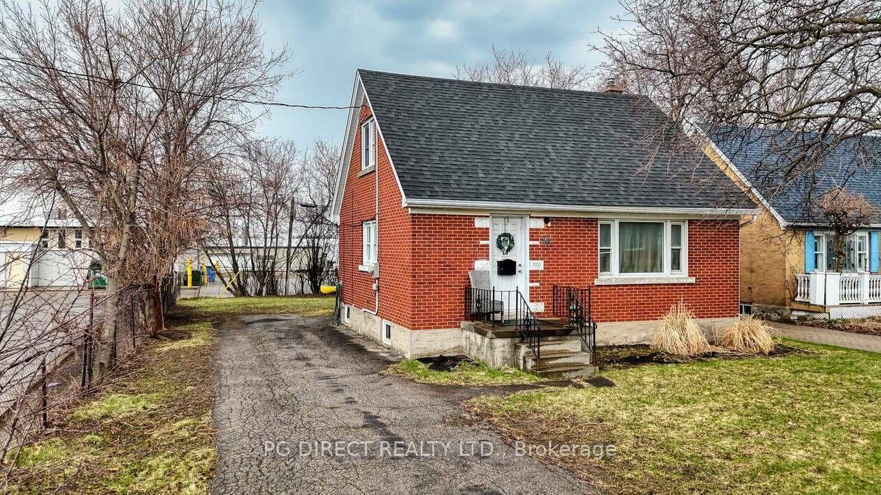 36 Edna Street, Kitchener — Detached for sale, photo 1
