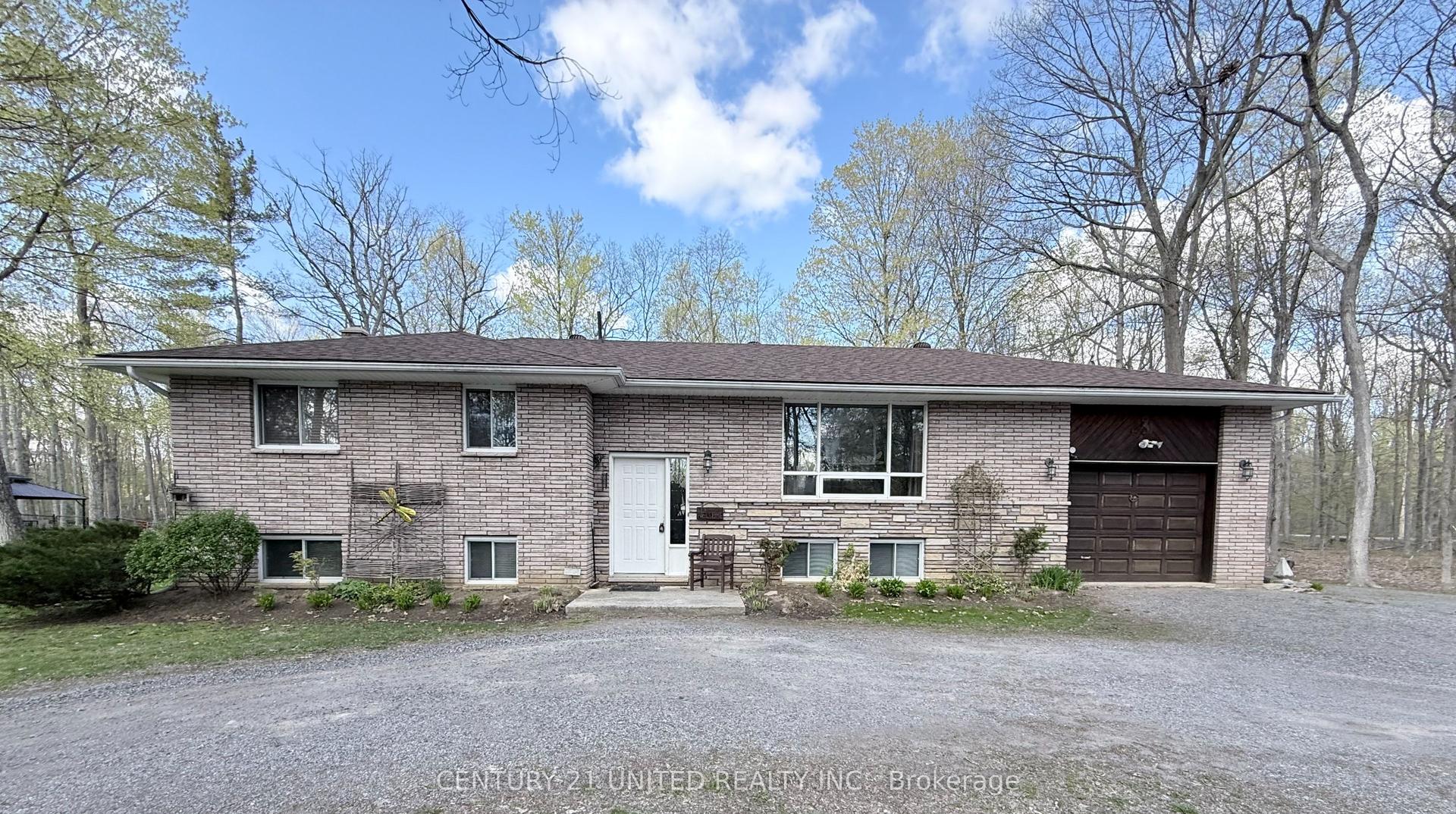 524 Hillside Drive — photo 1