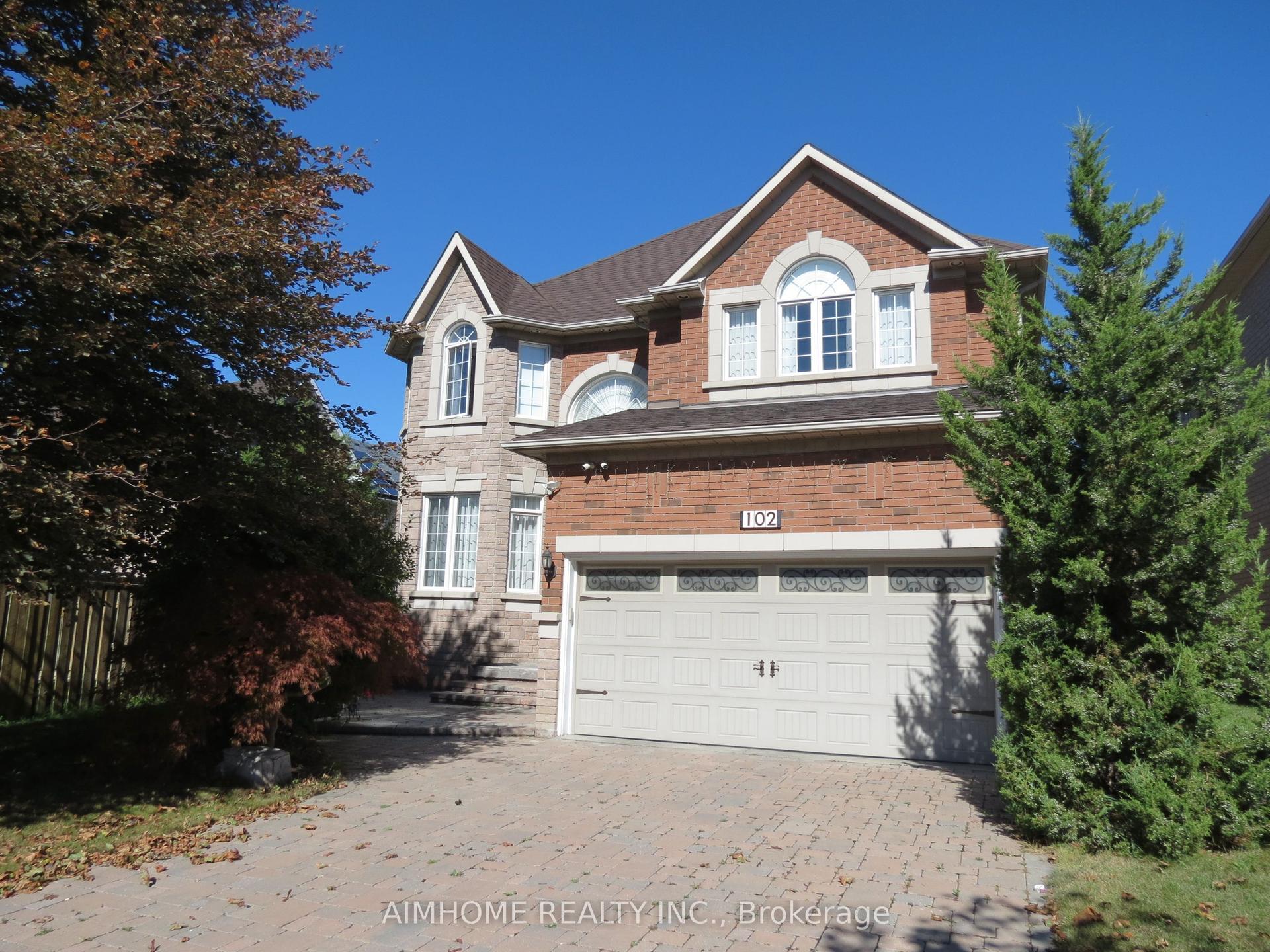 102 Farmstead Road, Richmond Hill — Detached for sale, photo 1