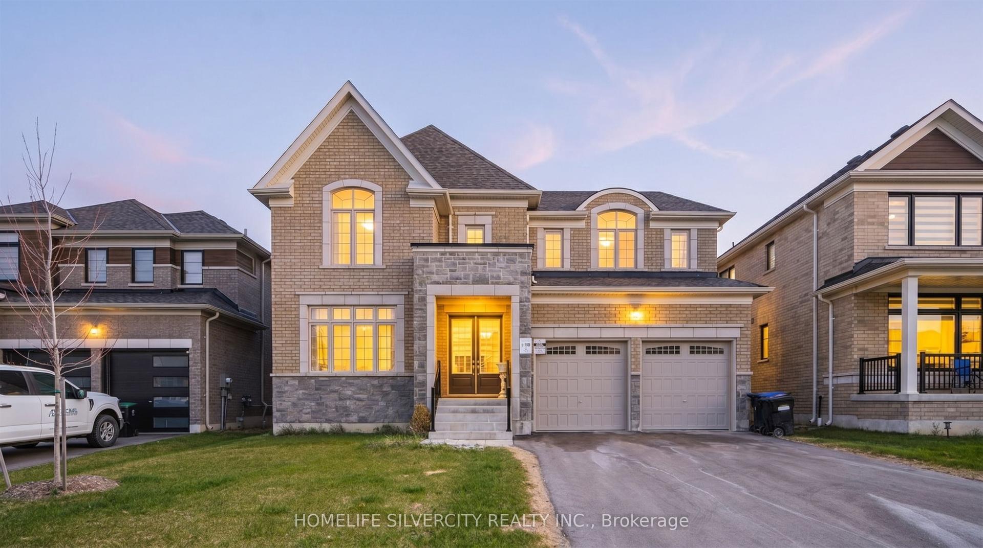 4 Sandhill Crescent — photo 1