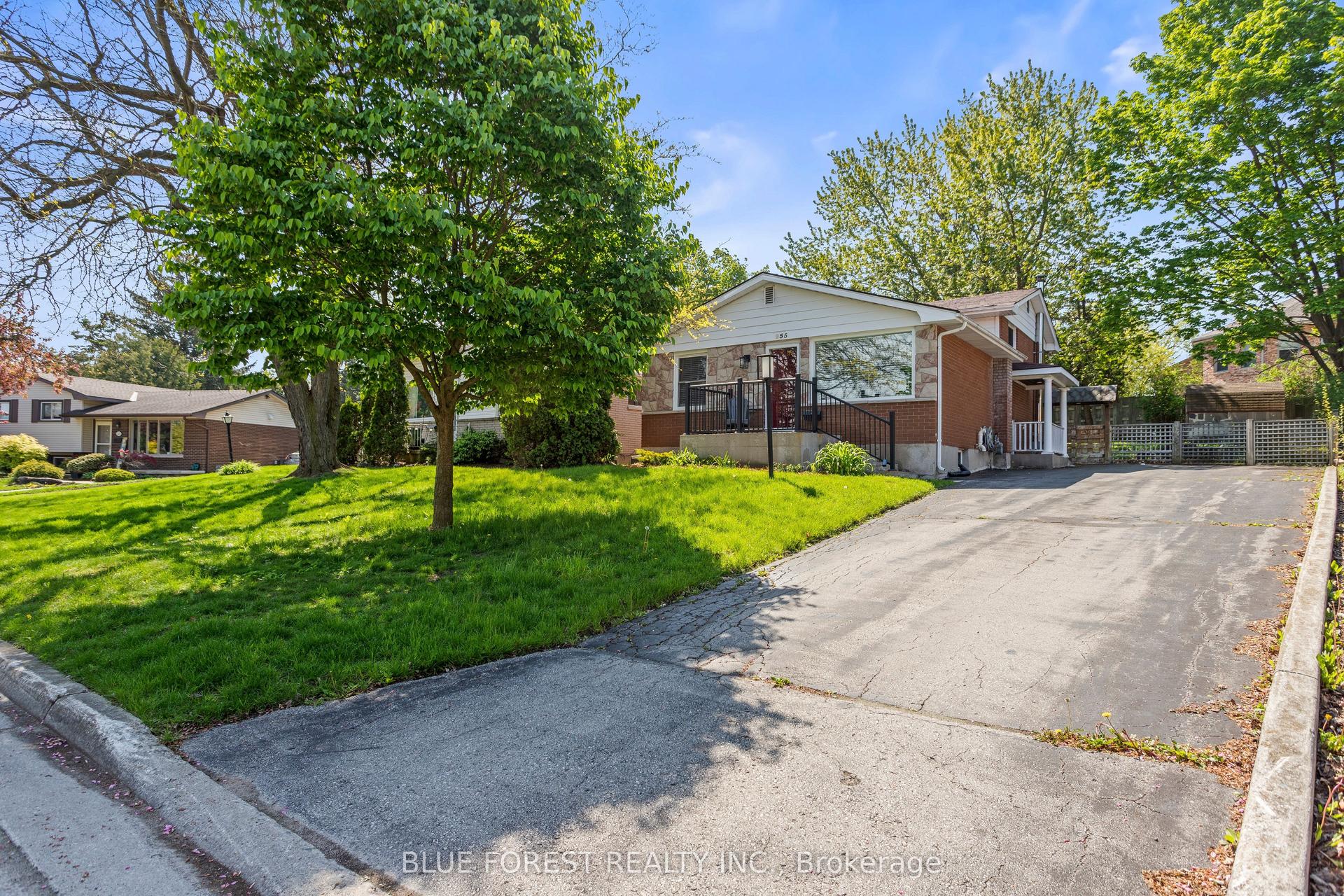 255 Delta Place — photo 1