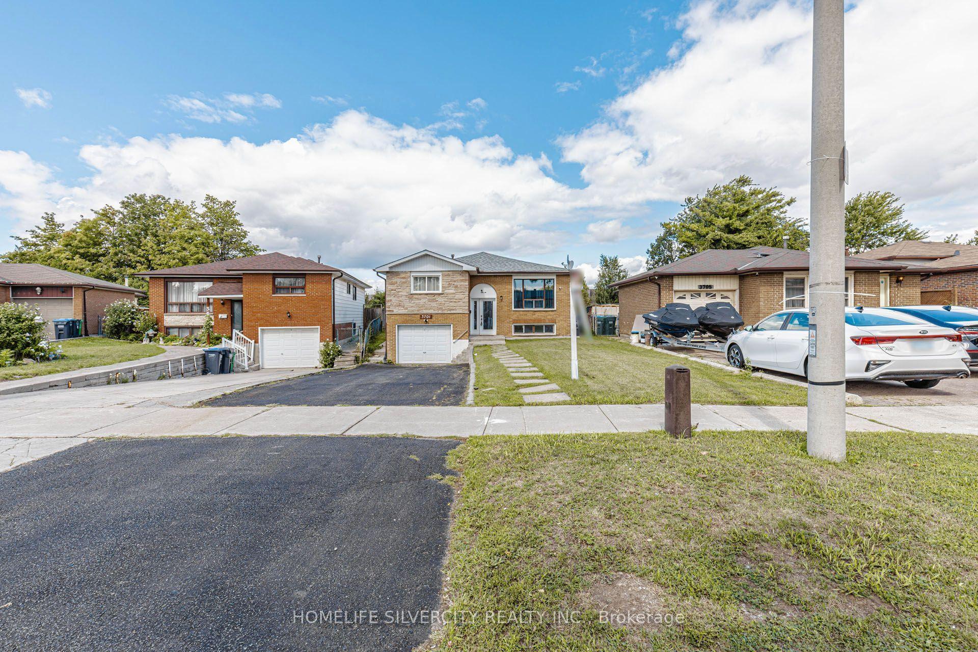 3701 Keenan Crescent, Mississauga — Detached for sale, photo 1