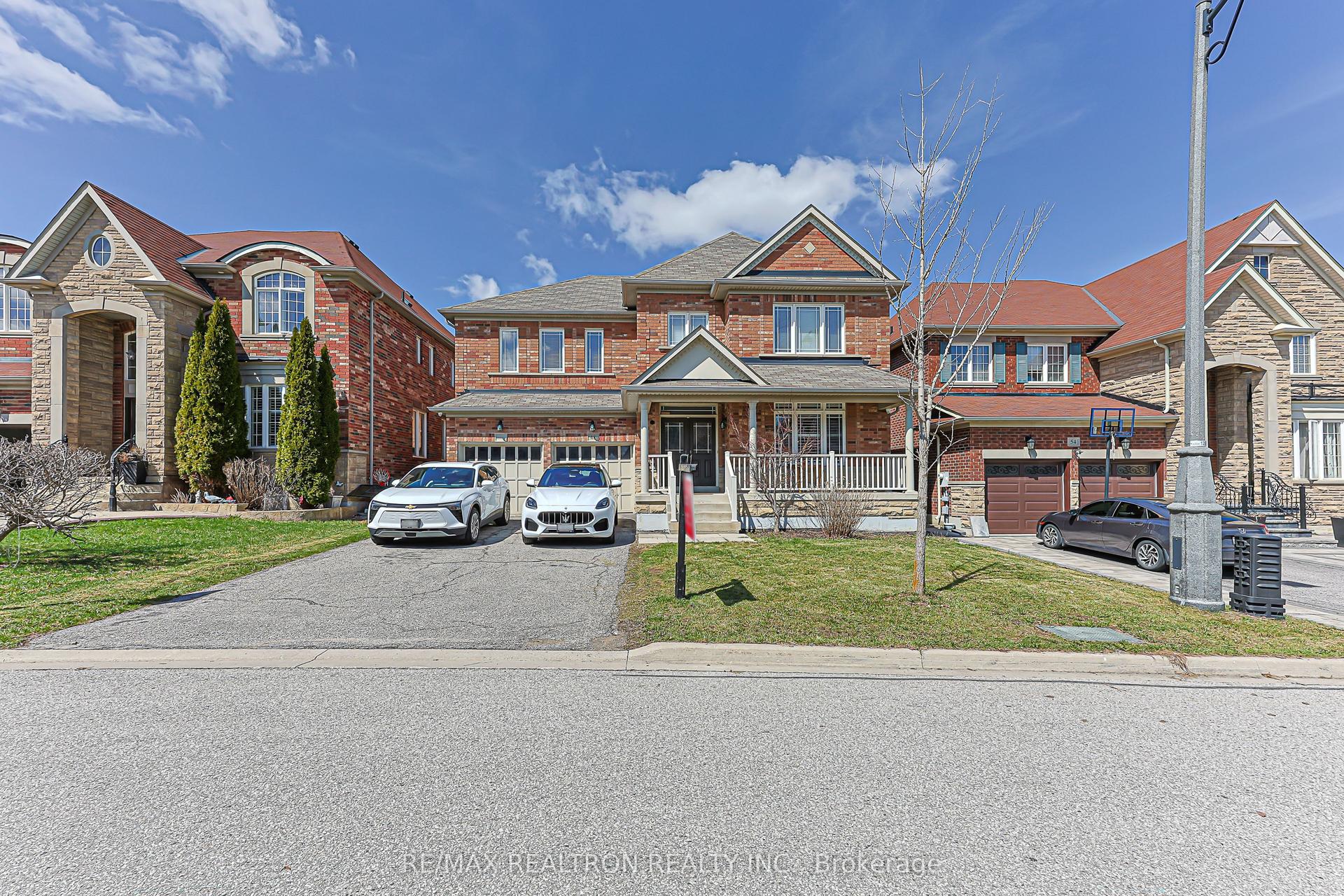 48 Tonner Crescent — photo 1