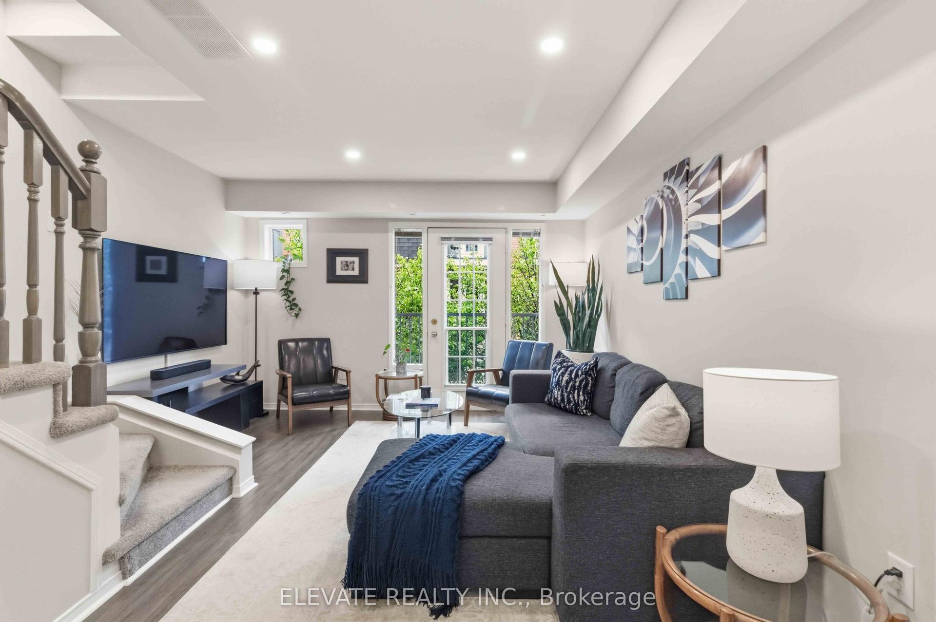 50 Merchant Lane 207 #207, Toronto — Condo Town for sale, photo 1