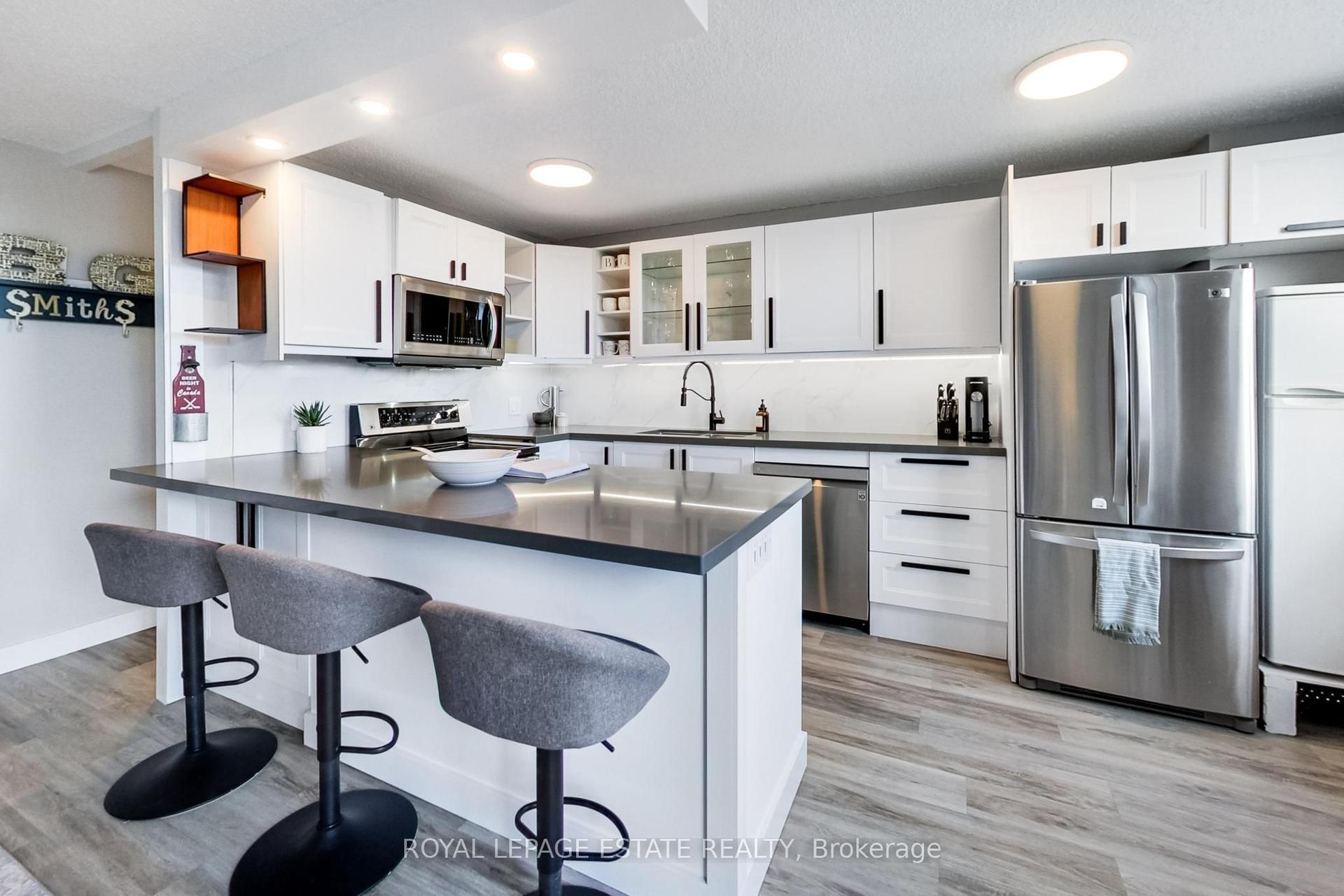 1071 Woodbine Avenue 311 #311, Toronto — Condo for sale, photo 1