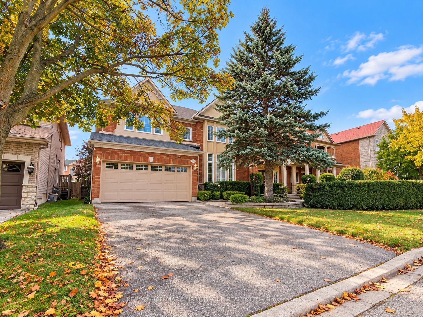 10 Darley Street, Ajax — Detached for sale, photo 1