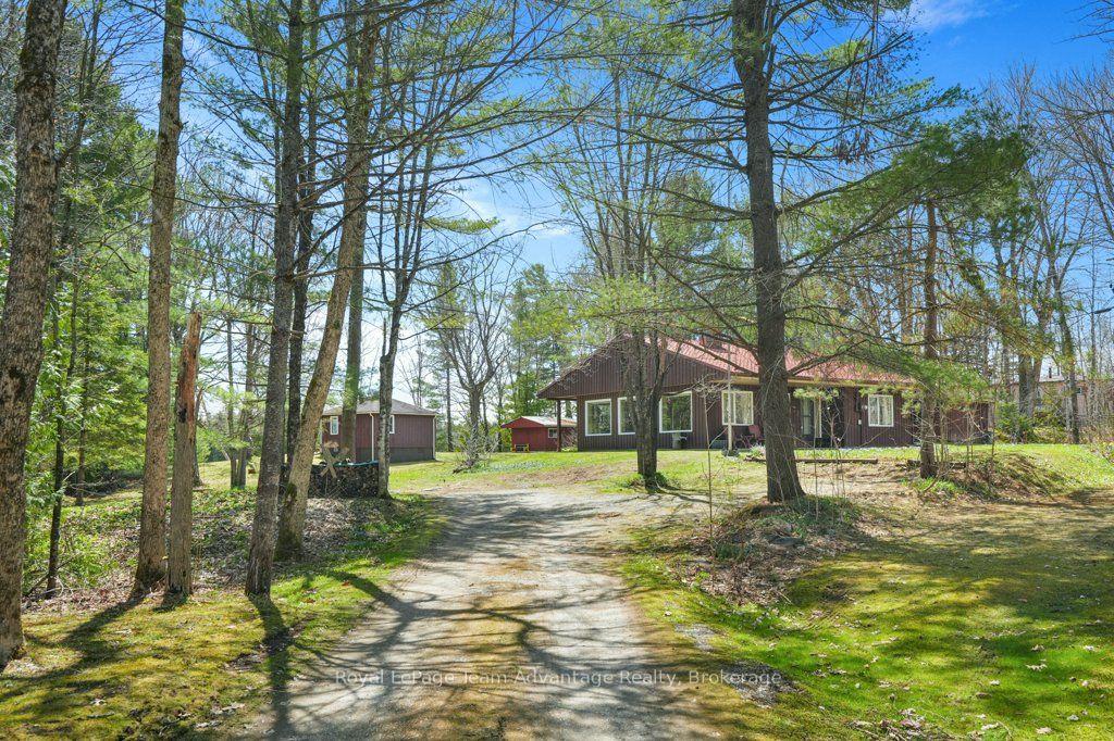 11 Birch Lane — photo 1