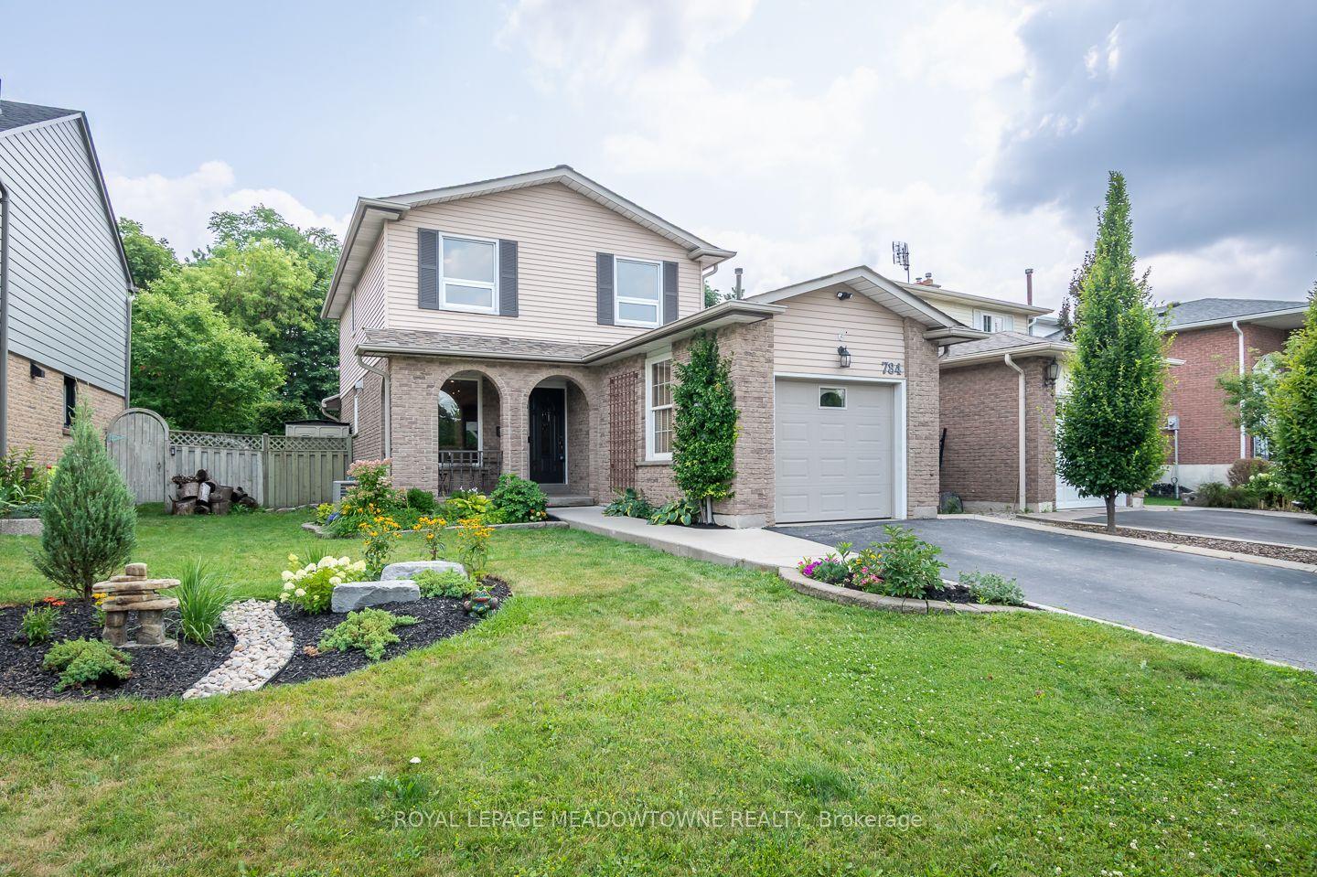 784 Laurier Avenue, Milton — Detached for sale, photo 1