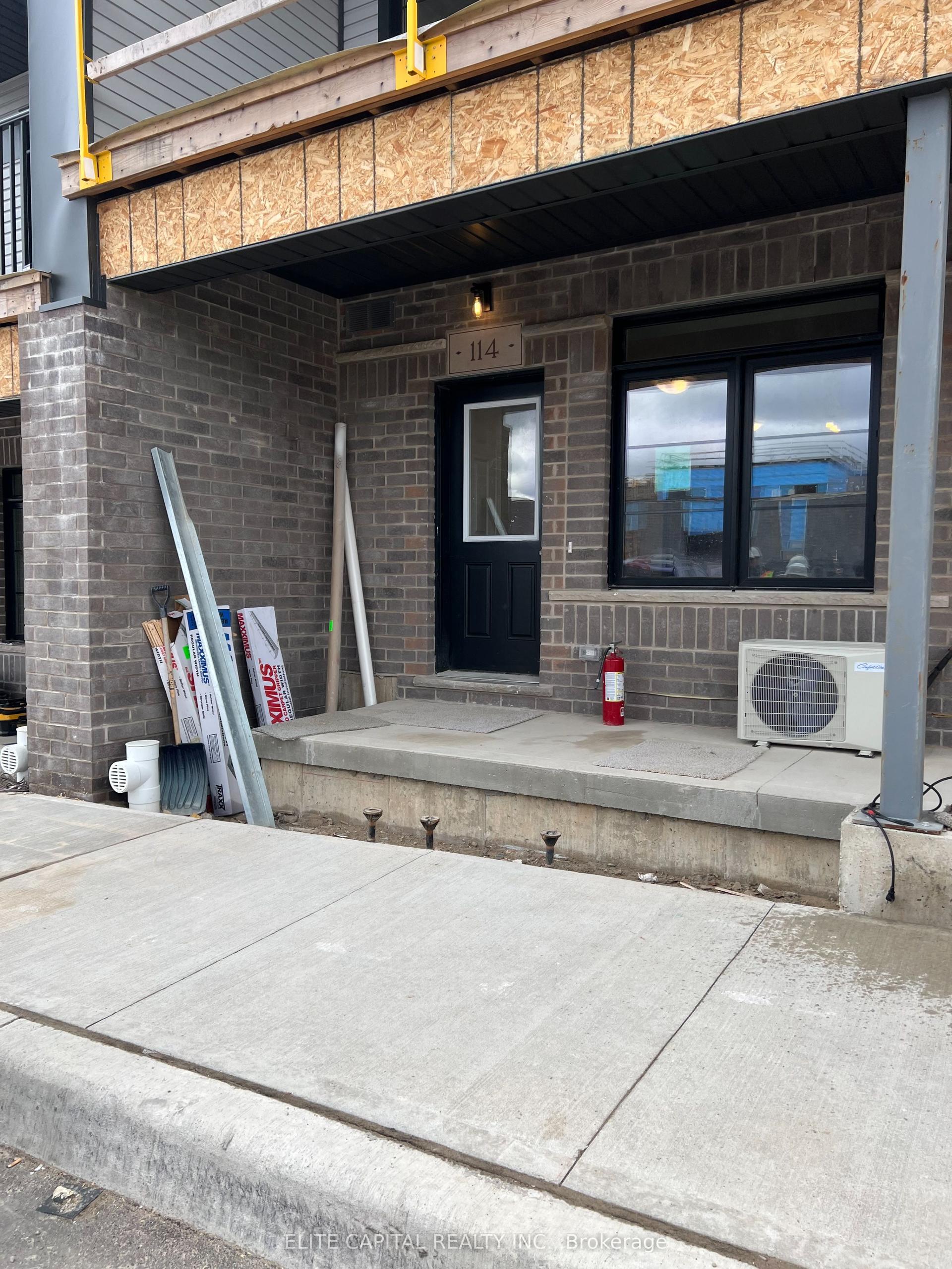 114 Oat Lane, Kitchener — Condo Town for lease, photo 1